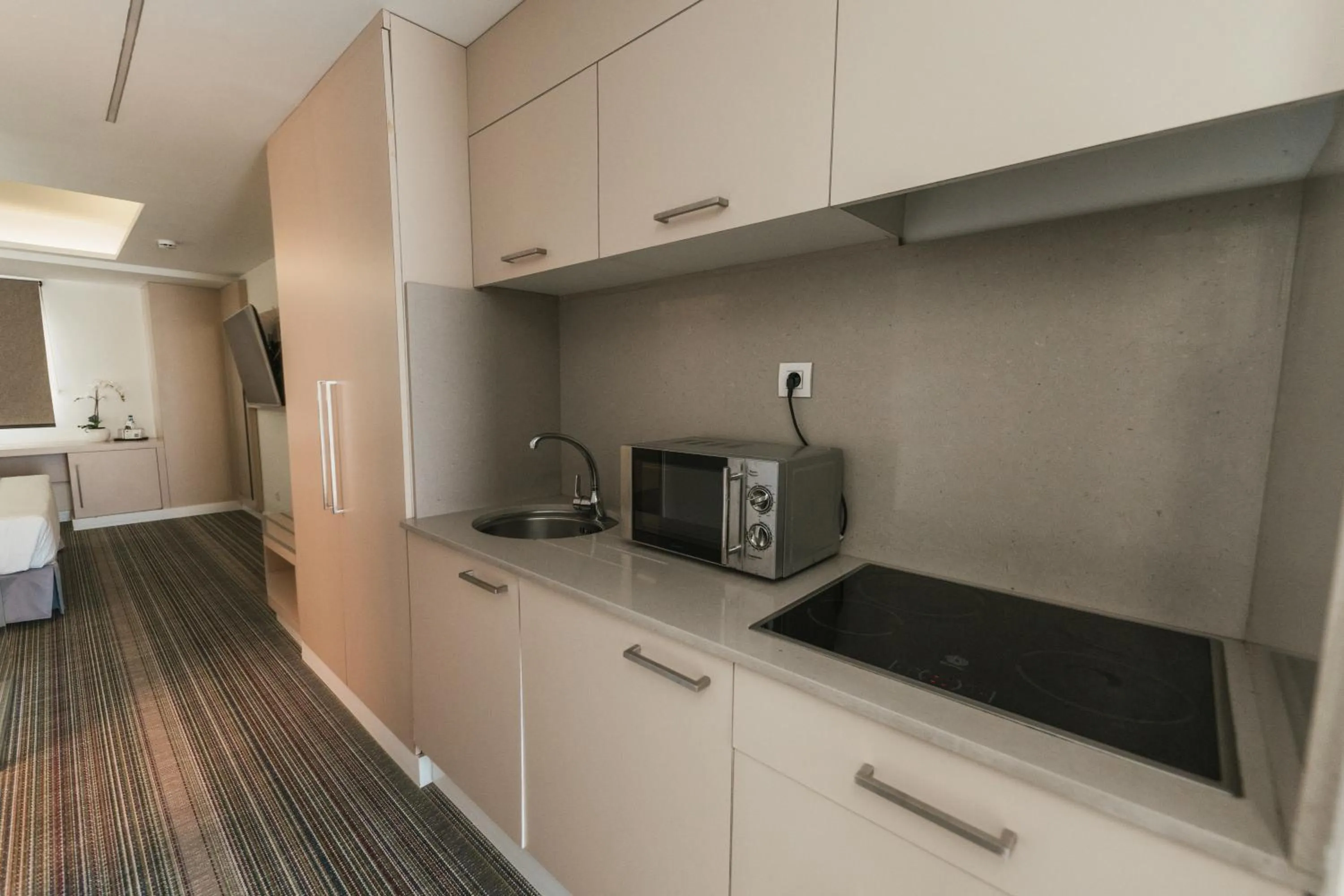 kitchen in Hotel Aloe Canteras