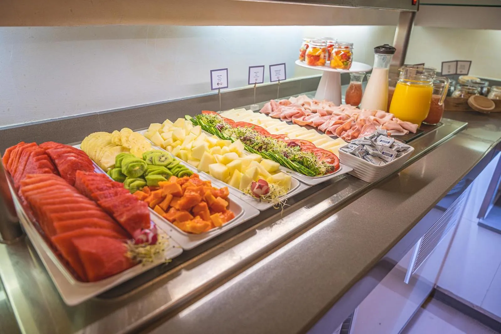 Breakfast in Hotel Aloe Canteras