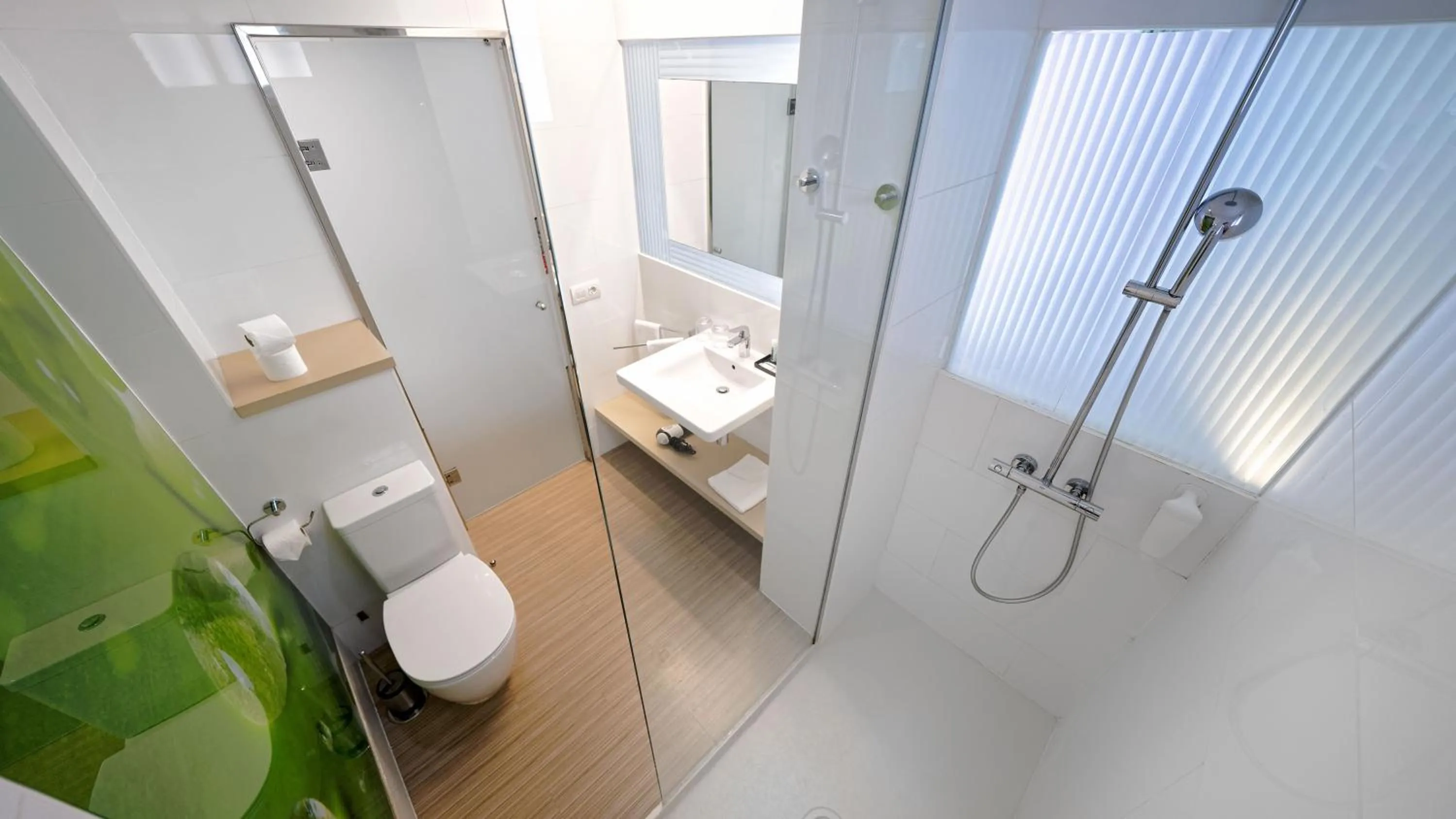 Bathroom in Hotel Aloe Canteras