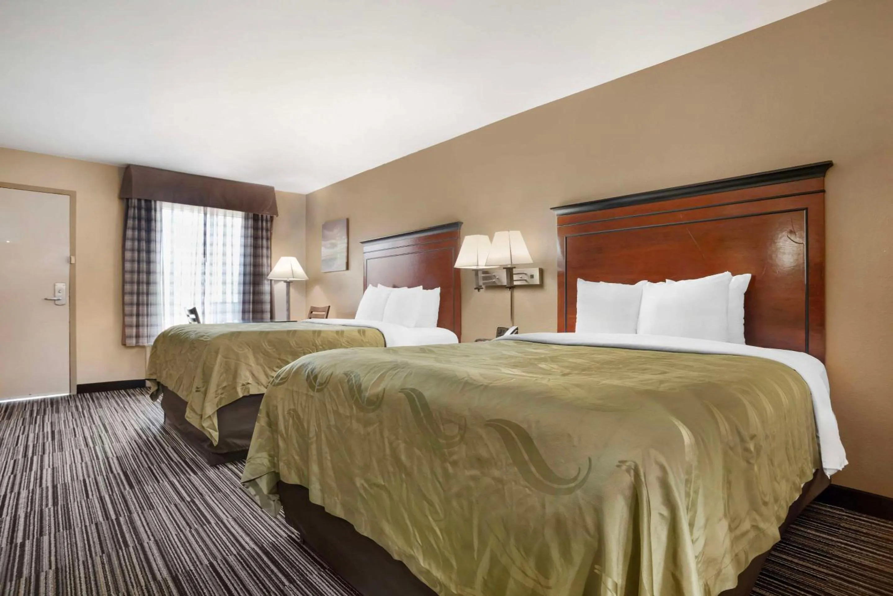 Bedroom, Bed in Quality Inn