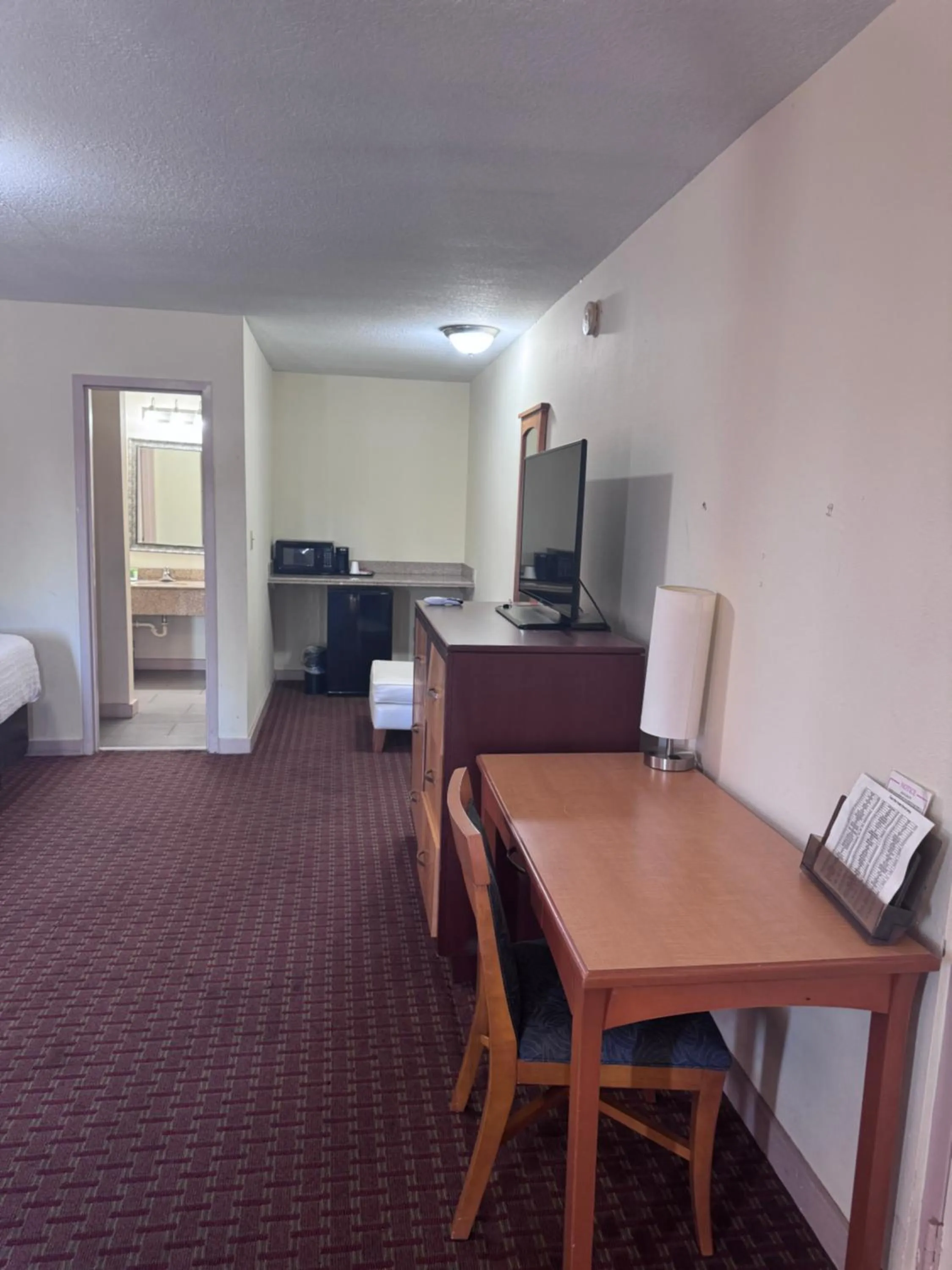 TV and multimedia in Twin Star Lodge