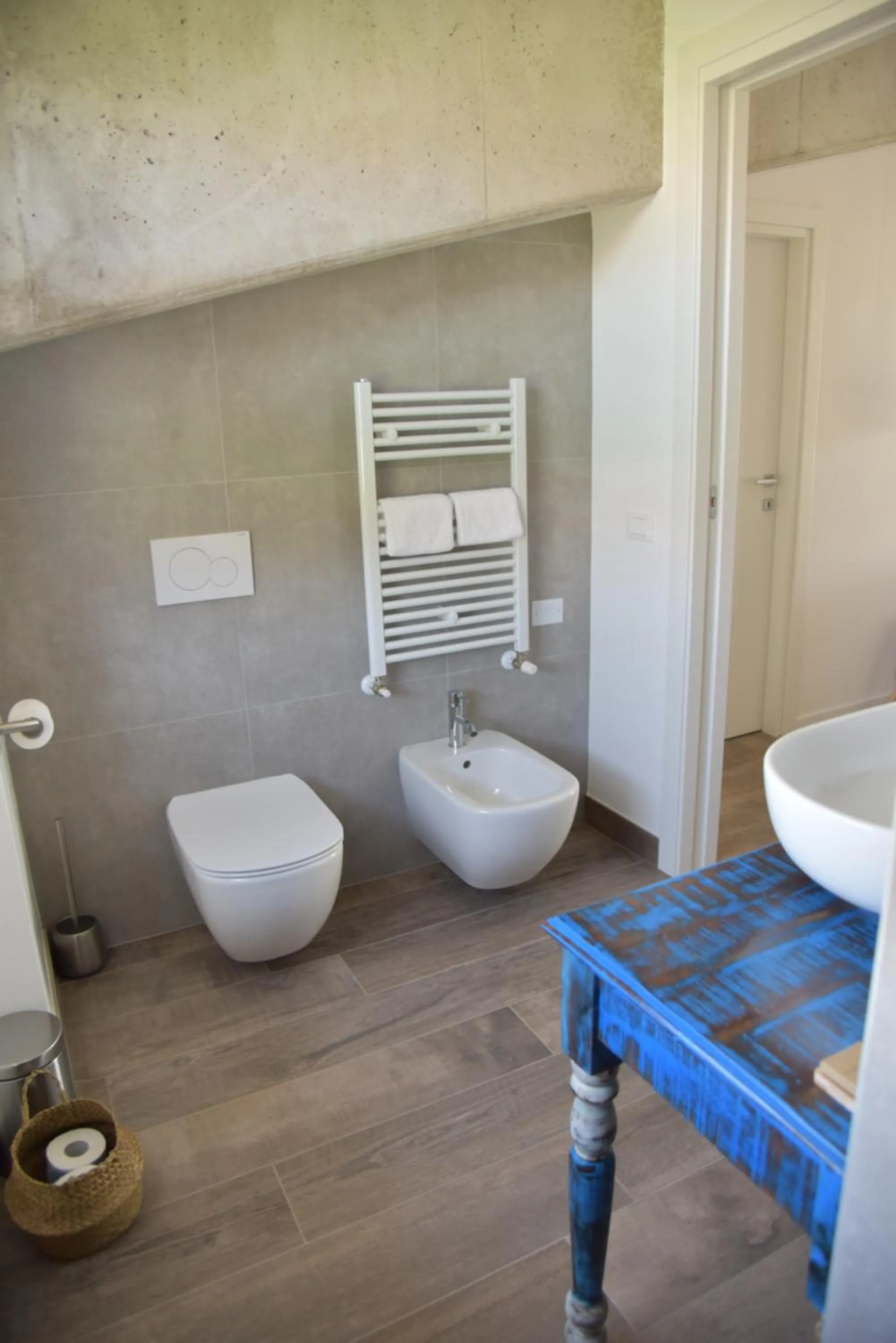 Toilet in Bed & Breakfast IL PAJO