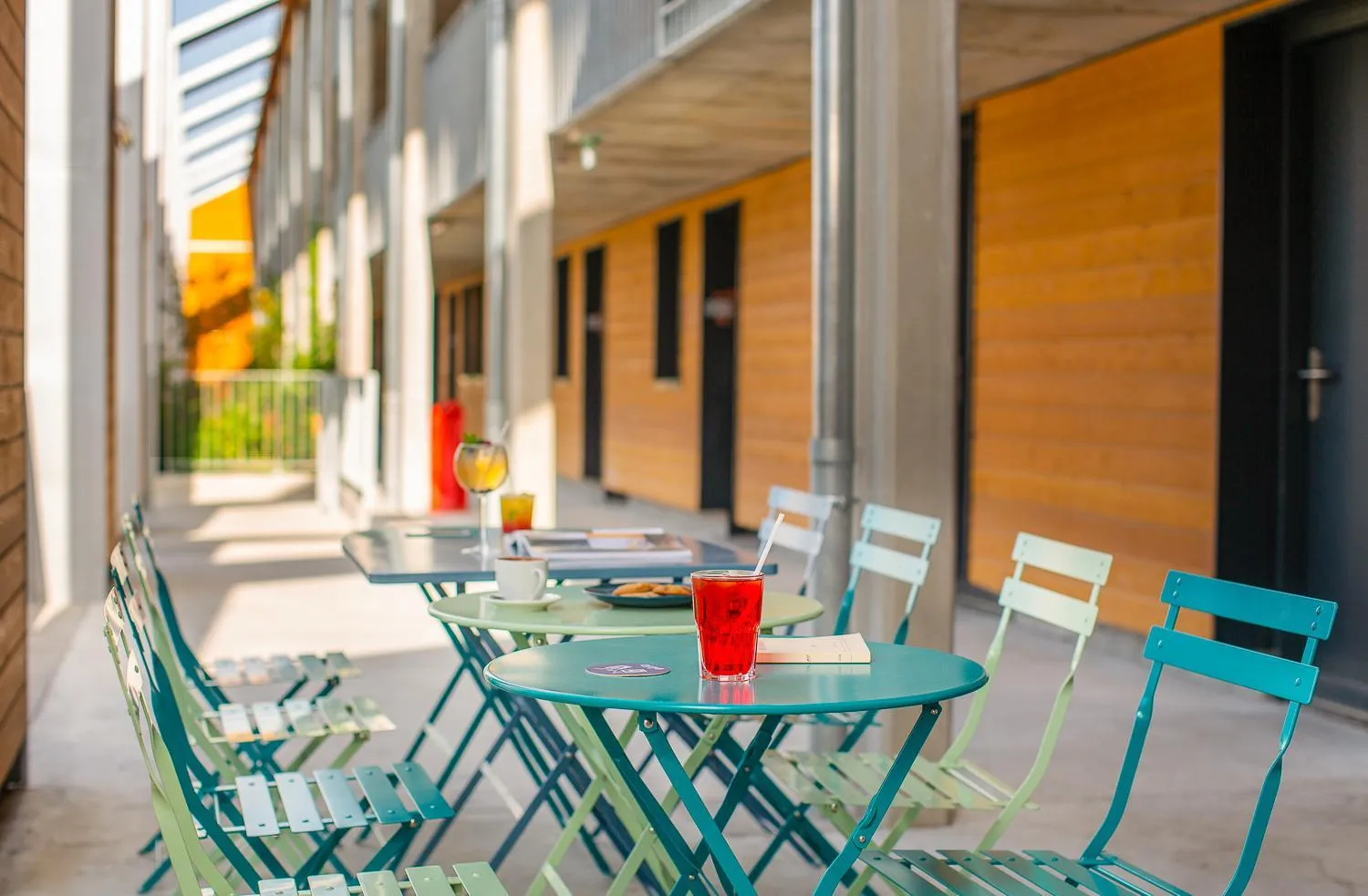 Day in Eklo Hotels Bordeaux Centre Bastide