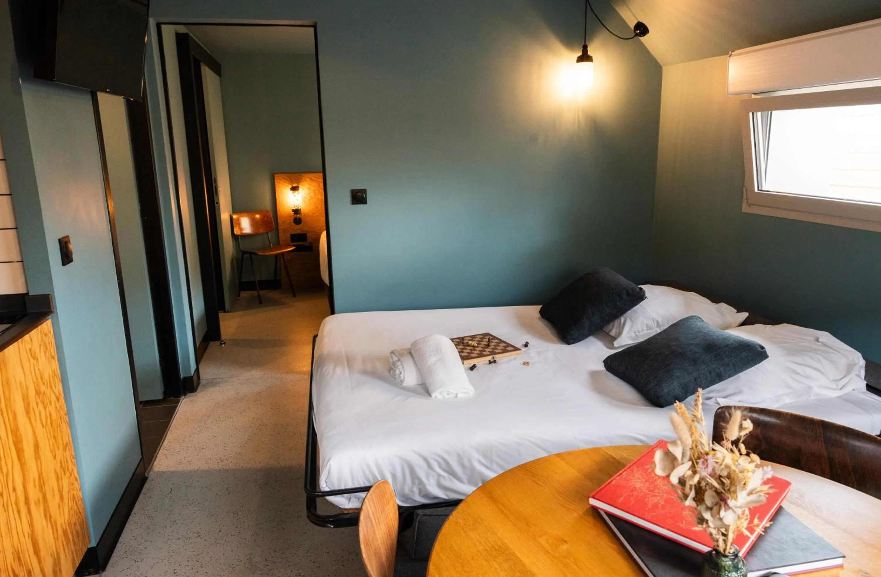 Bed in Eklo Hotels Bordeaux Centre Bastide