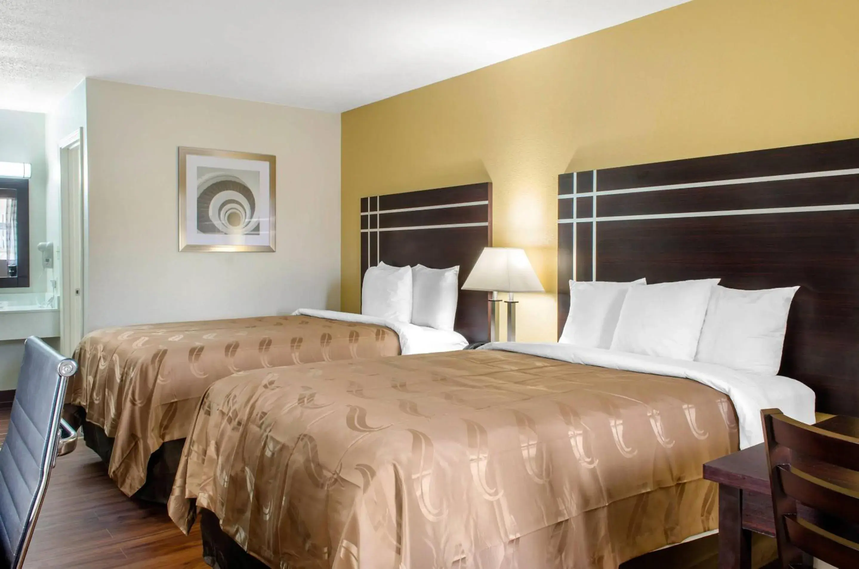 Double Room with Two Double Beds - Non-Smoking in Quality Inn McComb Double Room with Two Double Beds - Non-Smoking in Quality Inn McComb