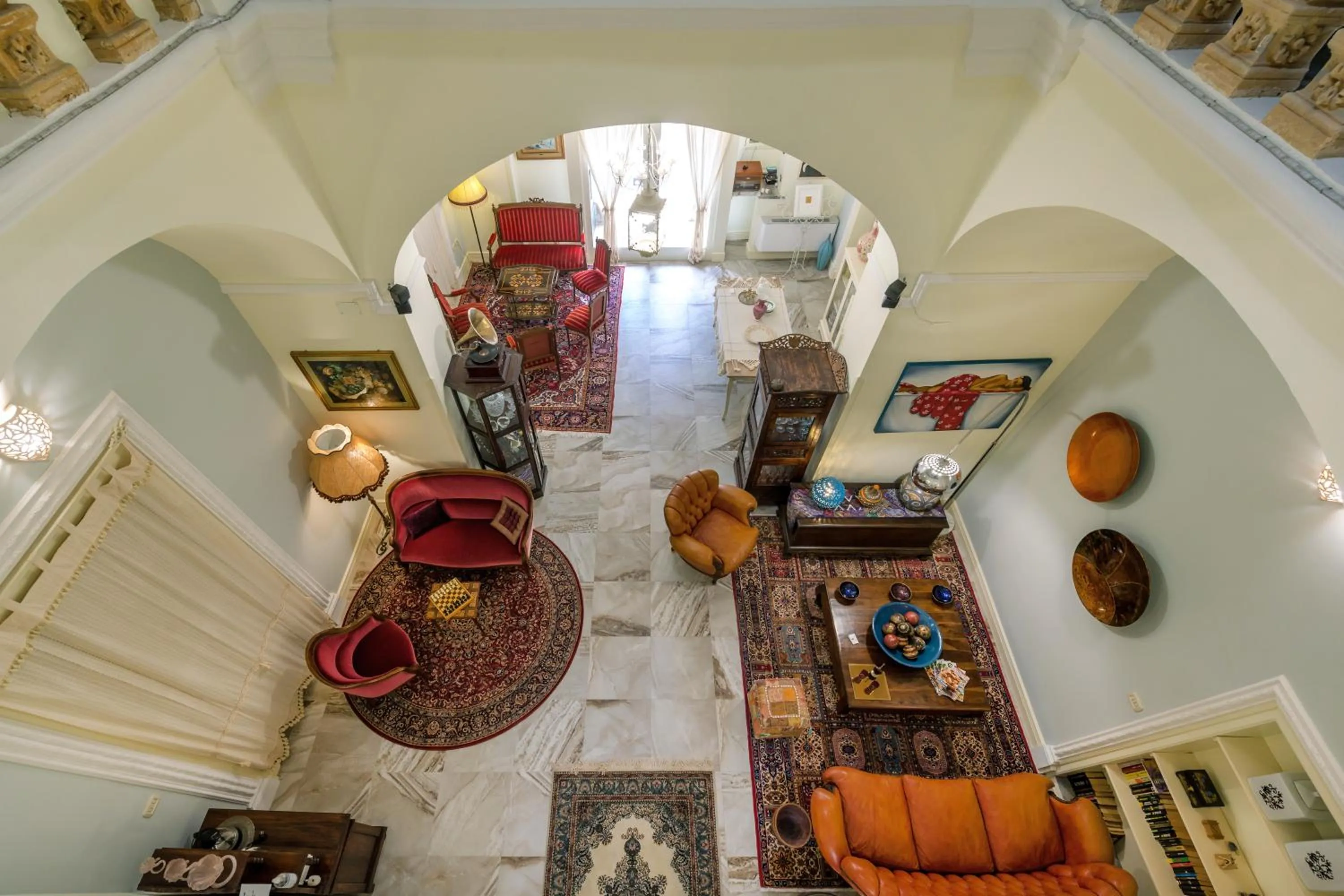 Communal lounge/ TV room in Palazzo Tre Cardi