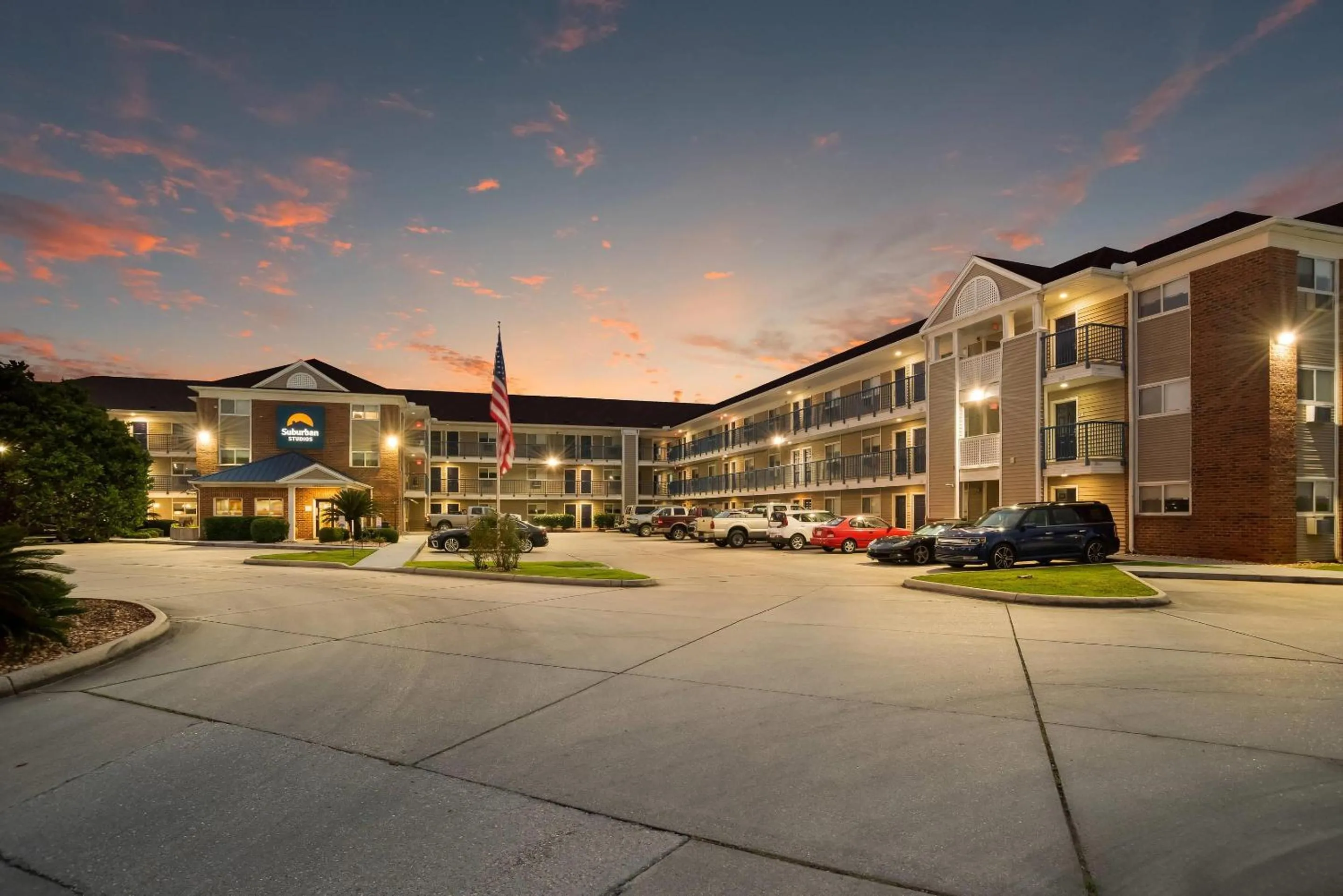 Property building in Suburban Studios Biloxi North Area