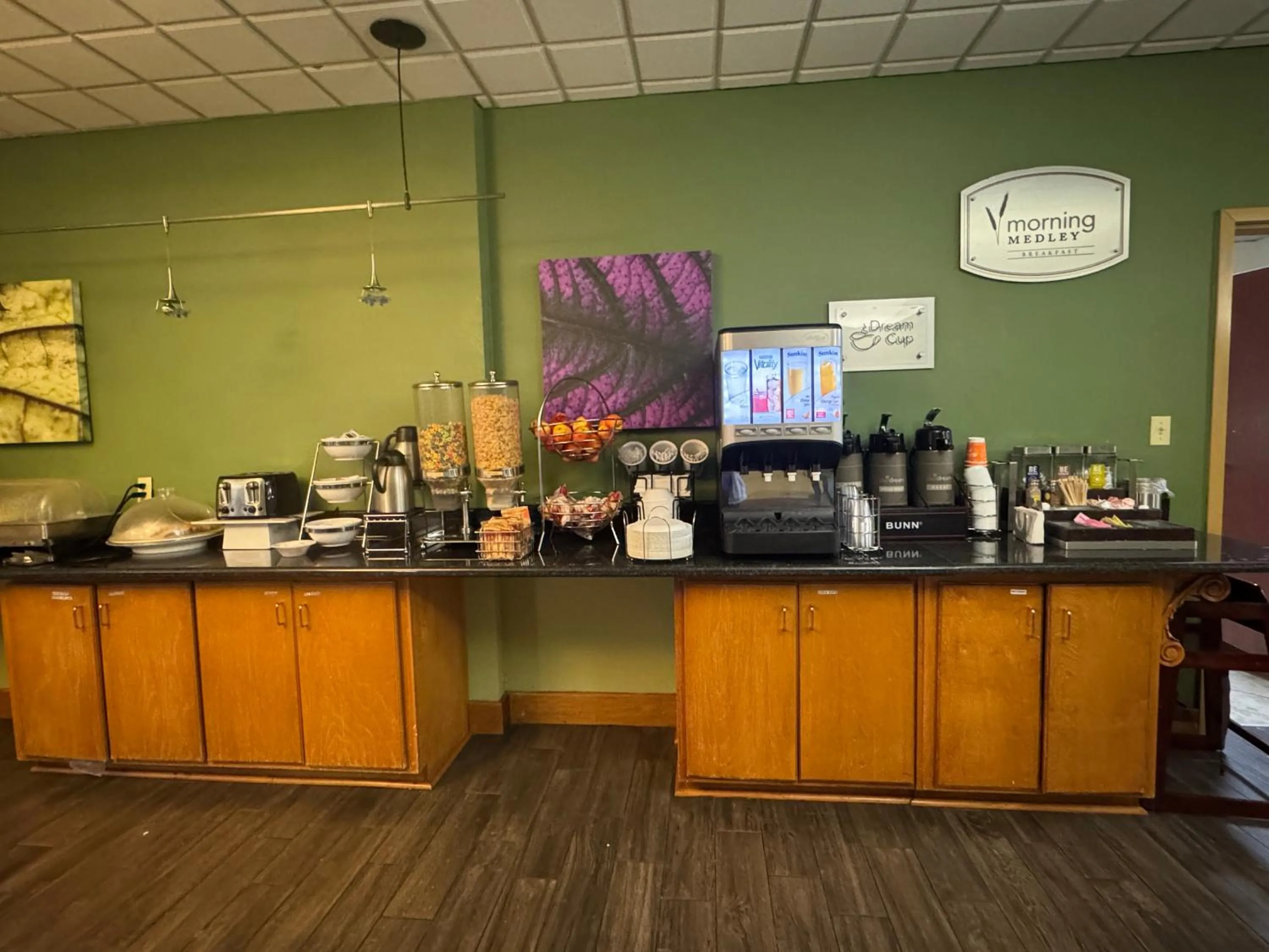 Restaurant/places to eat in Sleep Inn & Suites Hattiesburg North