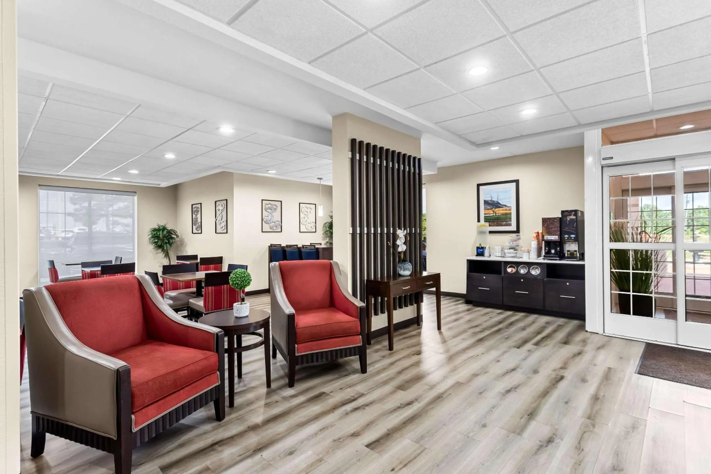 Lobby or reception in Comfort Inn & Suites Grenada