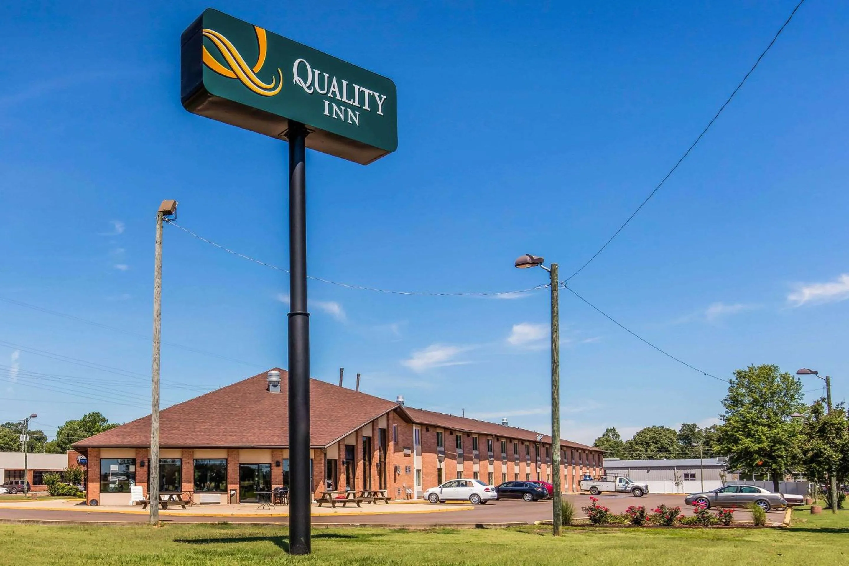 Property building in Quality Inn