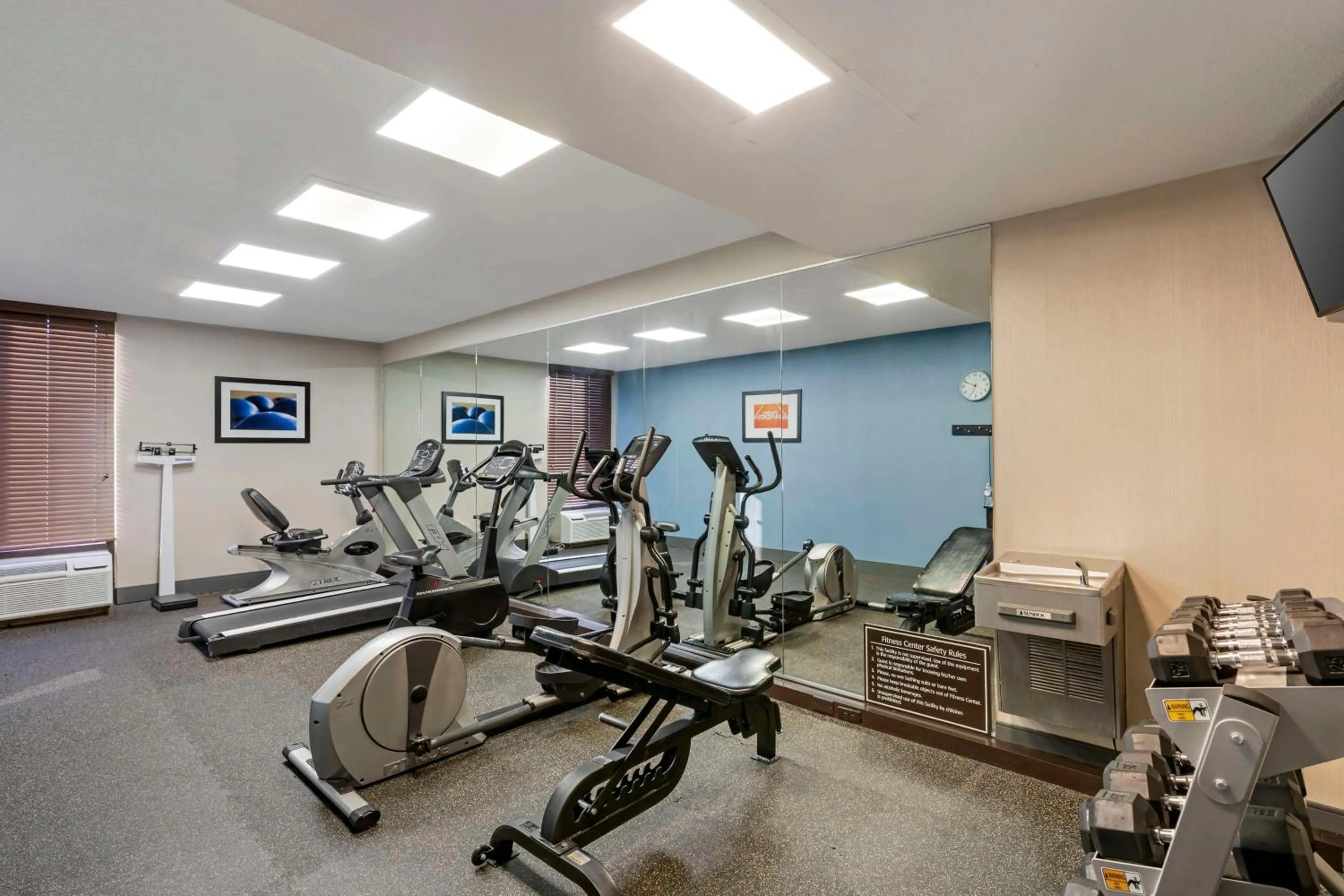 Fitness centre/facilities in Best Western New Albany