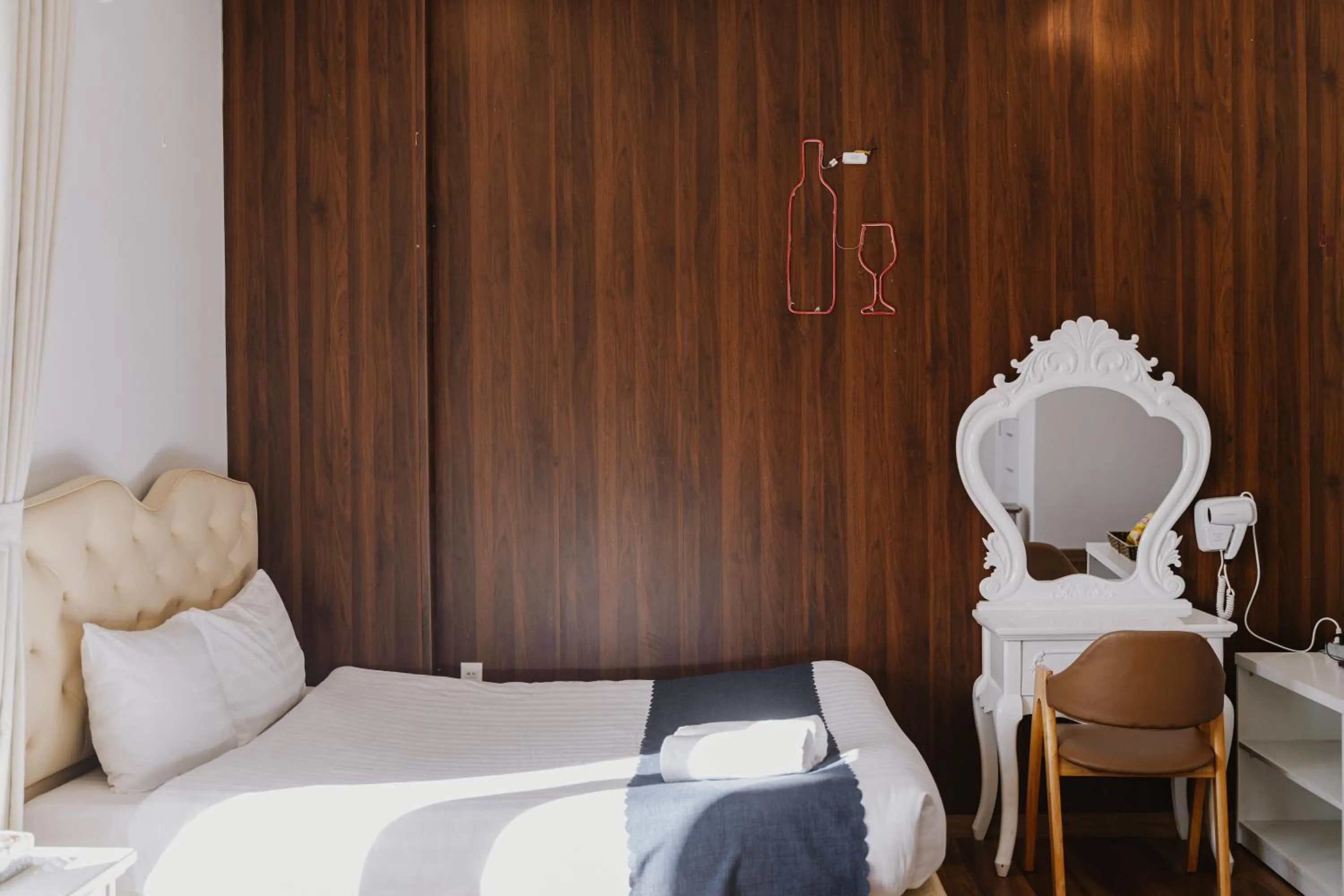 Bed in Ngàn Phố Studio & Love Hotel