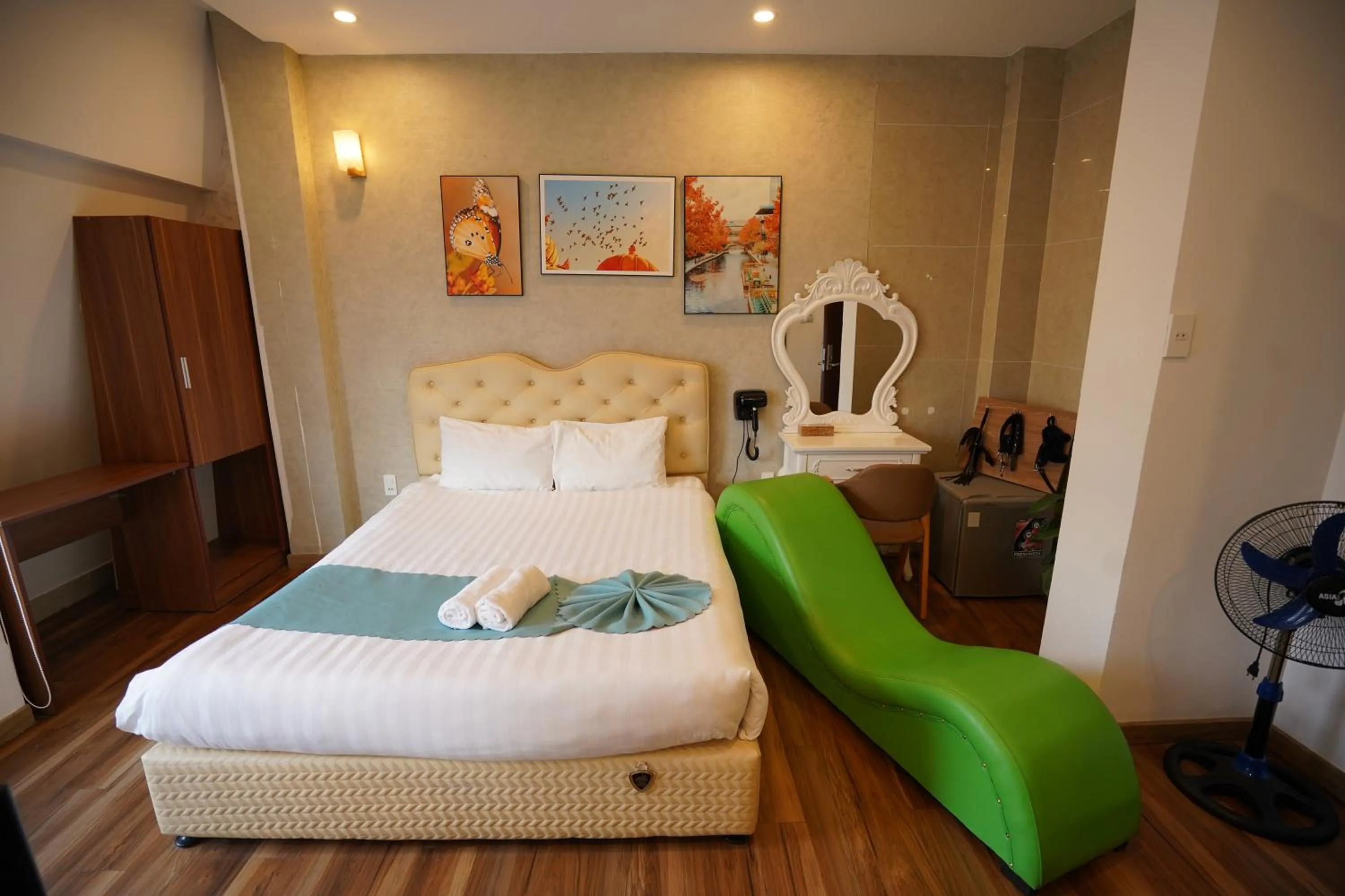 Bed in Ngàn Phố Studio & Love Hotel