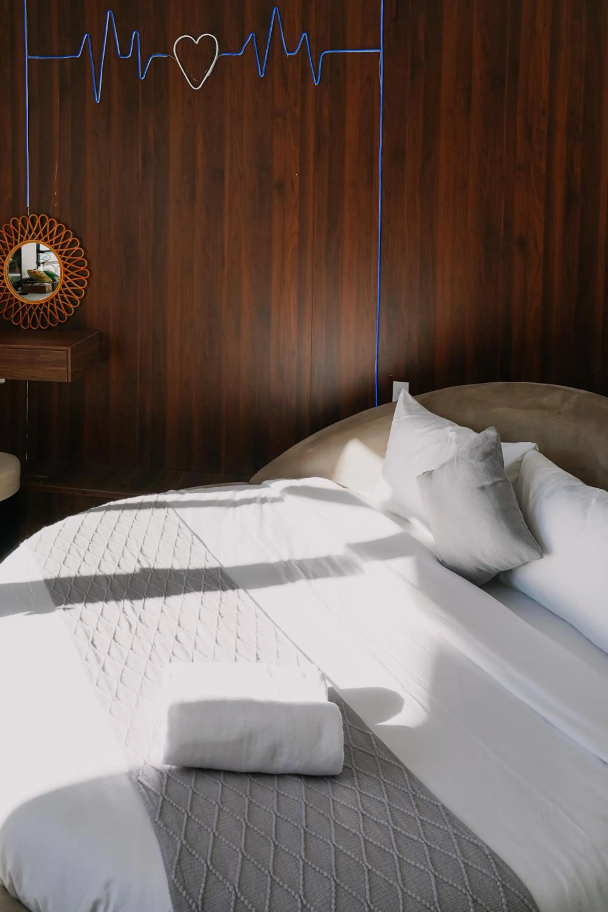 Bed in Ngàn Phố Studio & Love Hotel