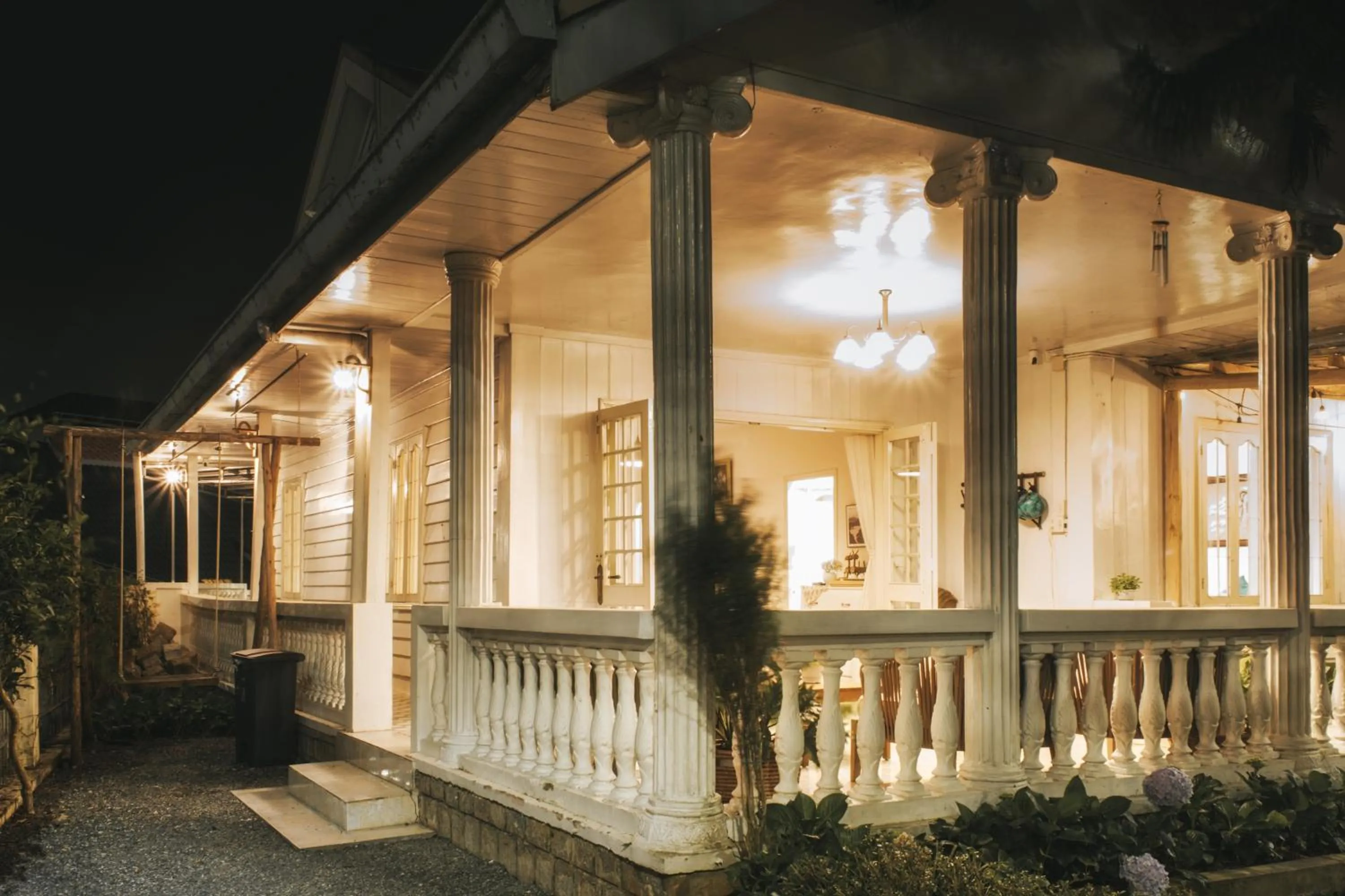 Property building in Ngàn Phố Studio & Love Hotel