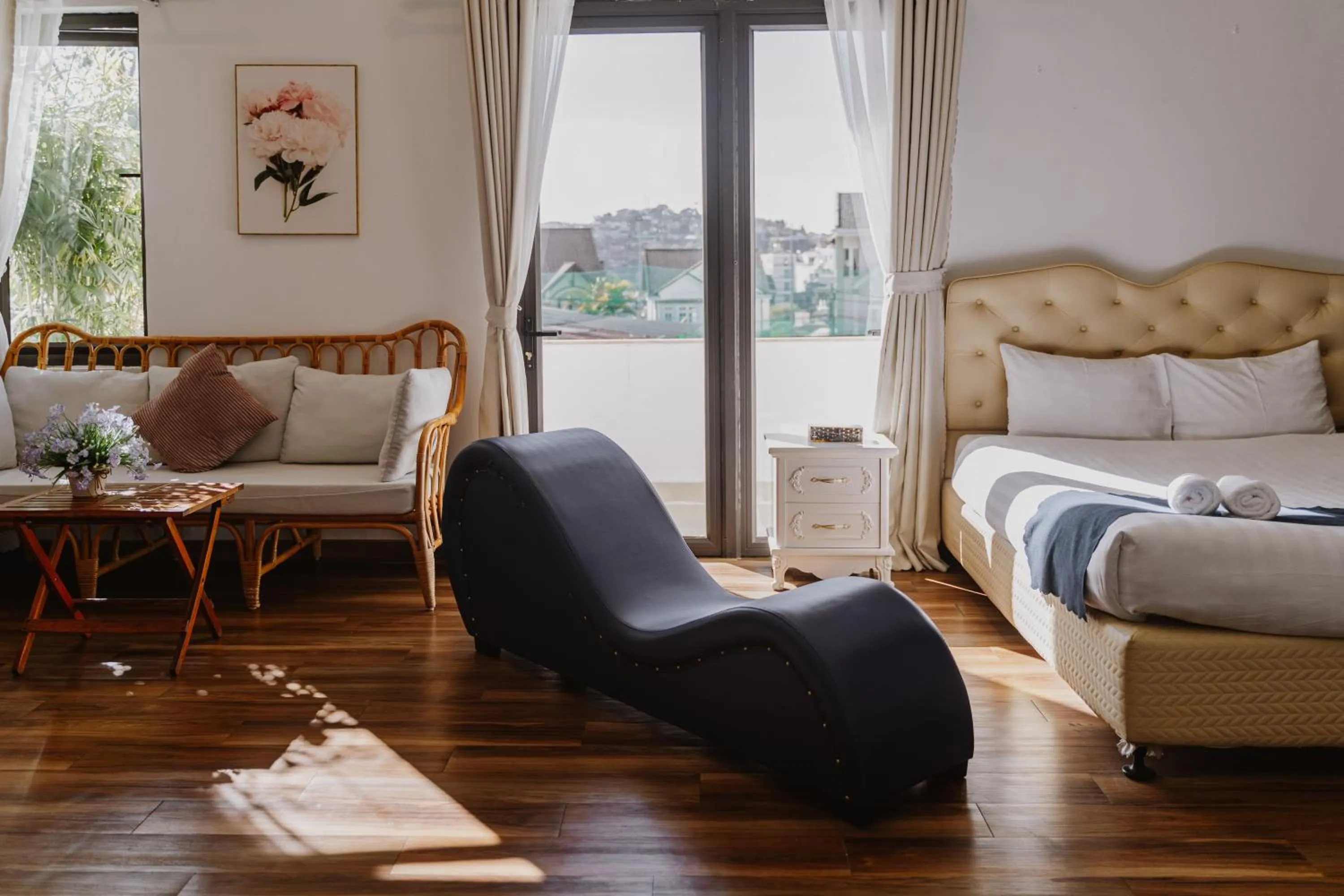 Living room in Ngàn Phố Studio & Love Hotel