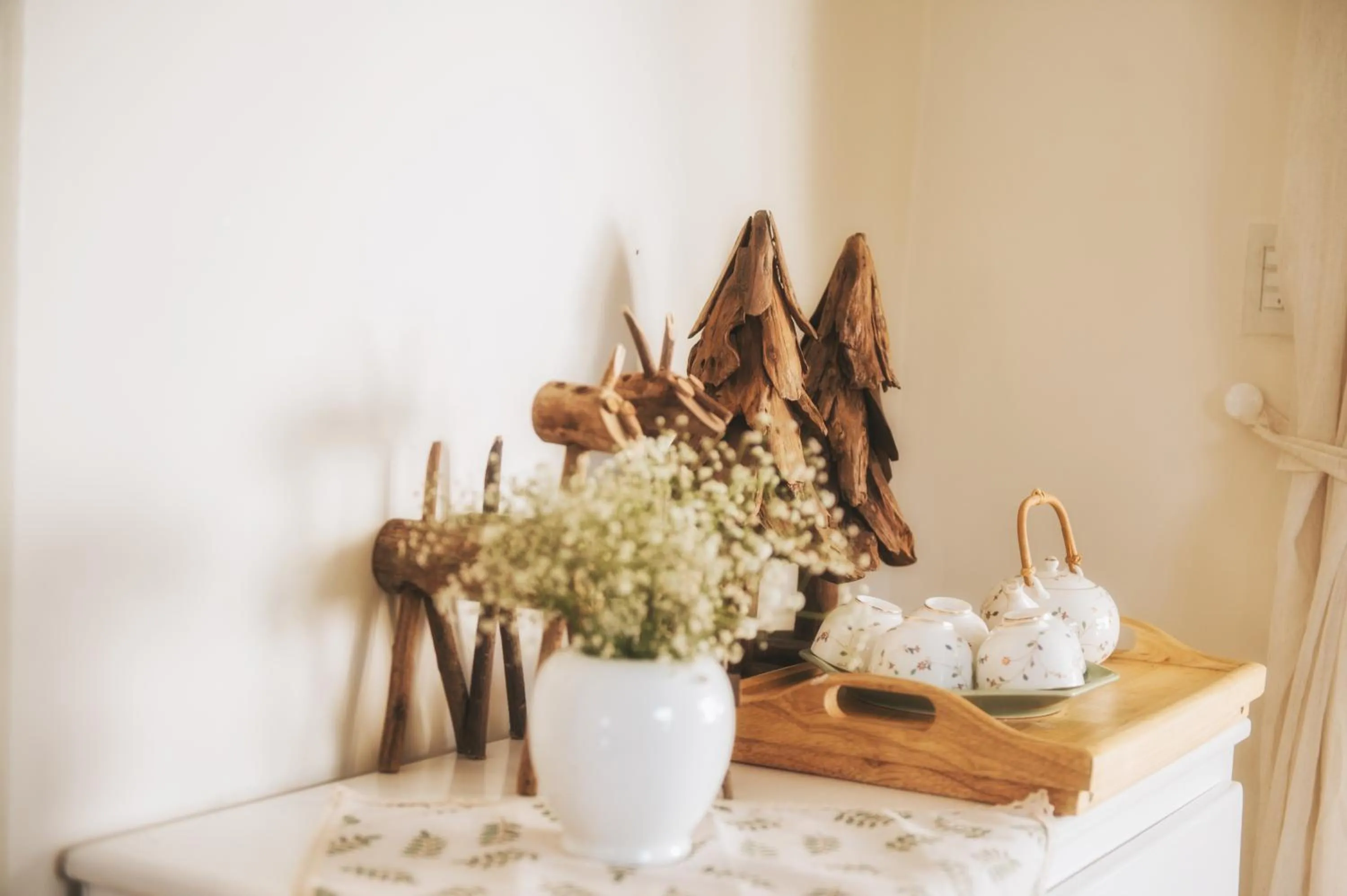 Decorative detail in Ngàn Phố Studio & Love Hotel