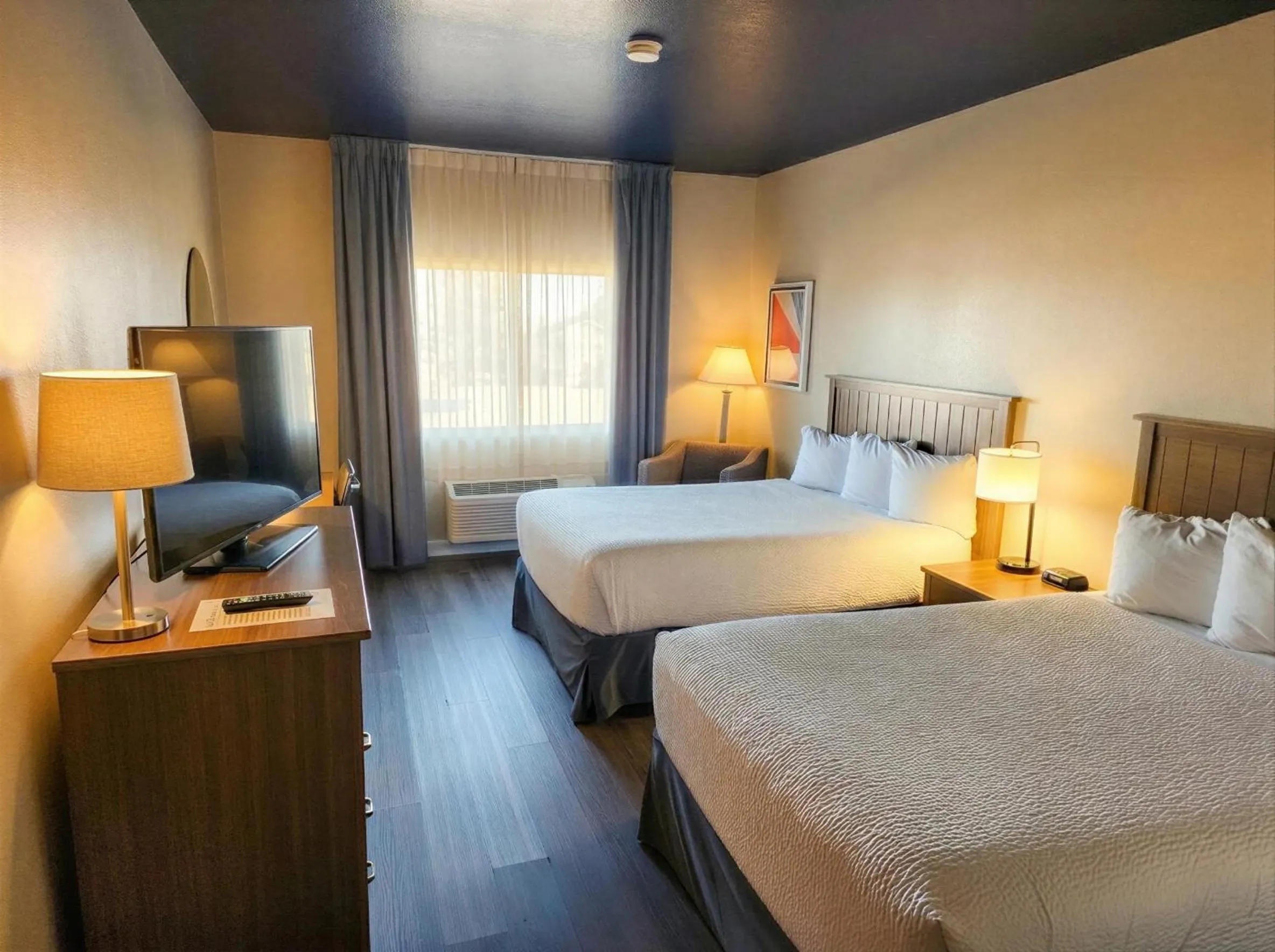 Bed in Baymont by Wyndham Helena