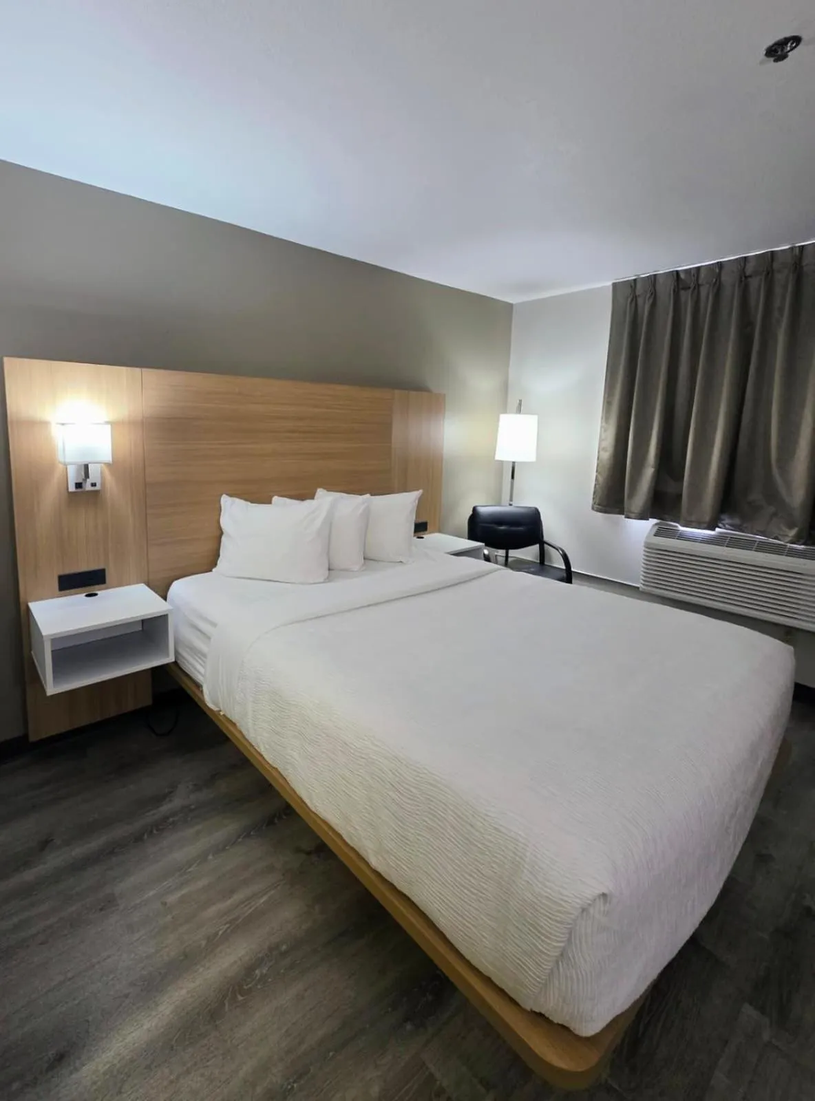 Bed in Baymont by Wyndham Missoula