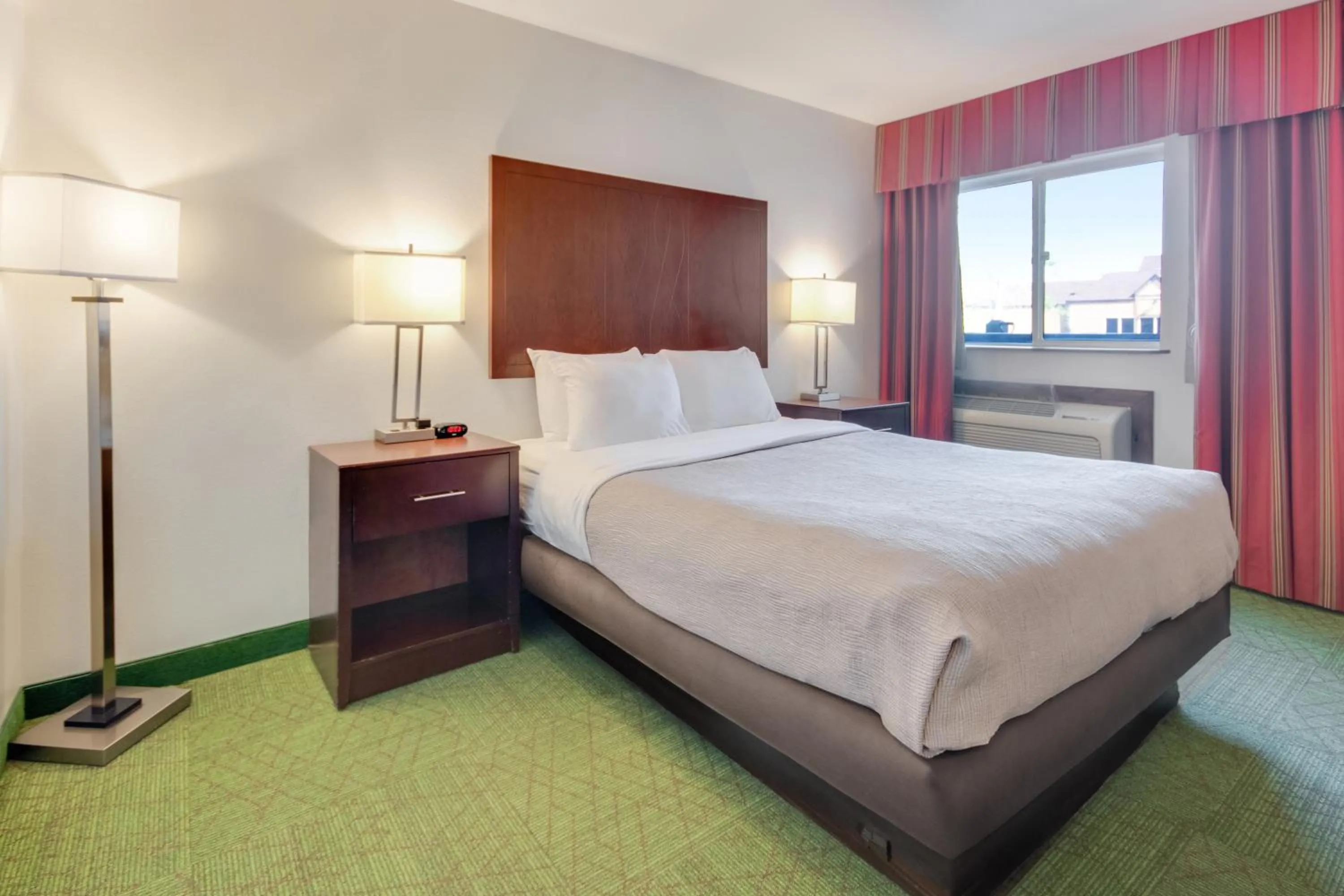 Bed in Quality Inn Belgrade - Bozeman Yellowstone Airport