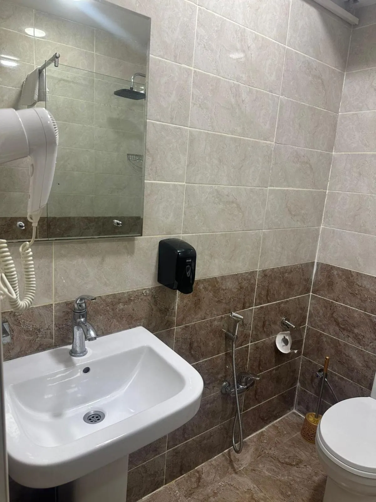 Shower in Salam Baku Hotel (SBH)