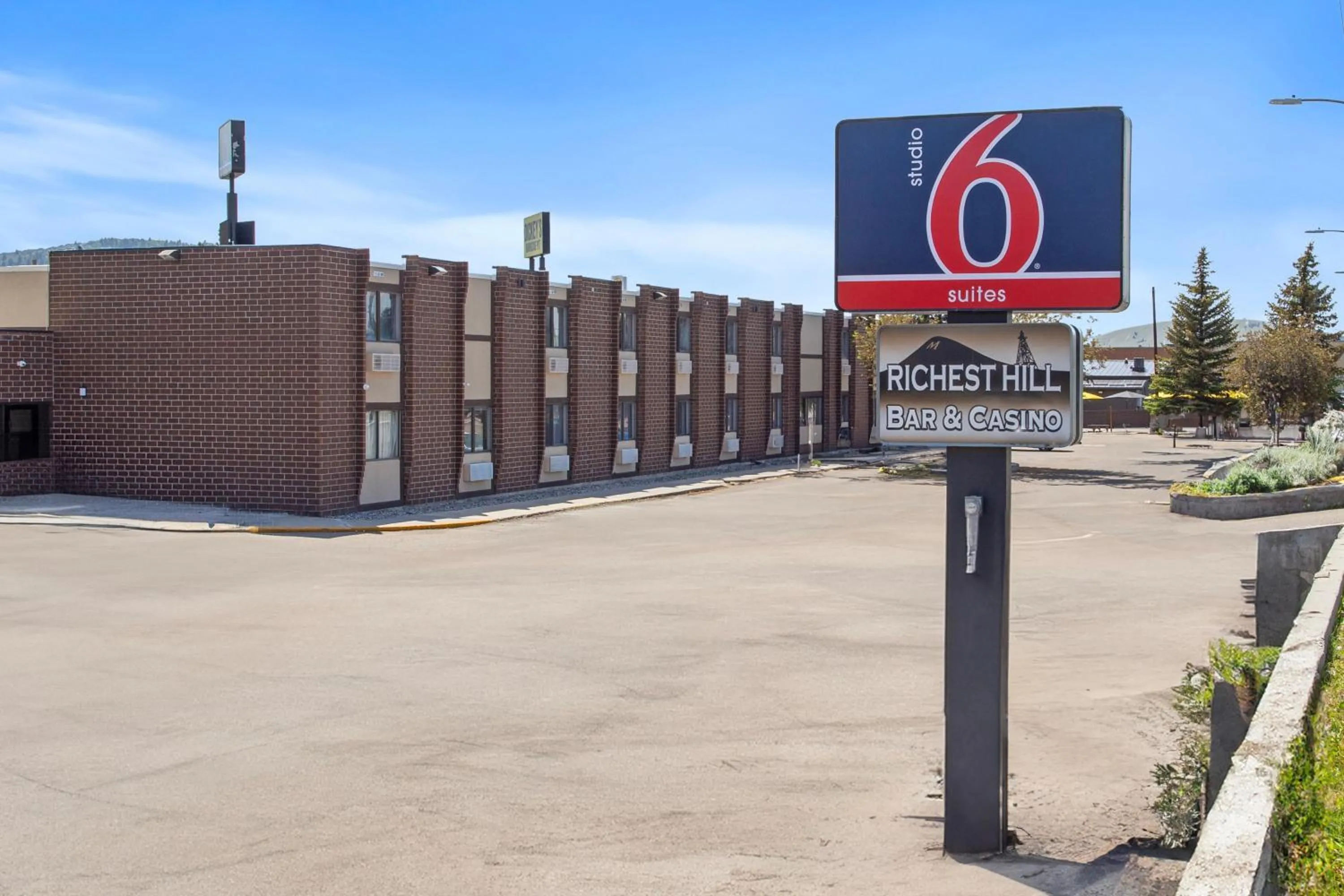 Studio 6 Suites Butte MT I-90 I-15