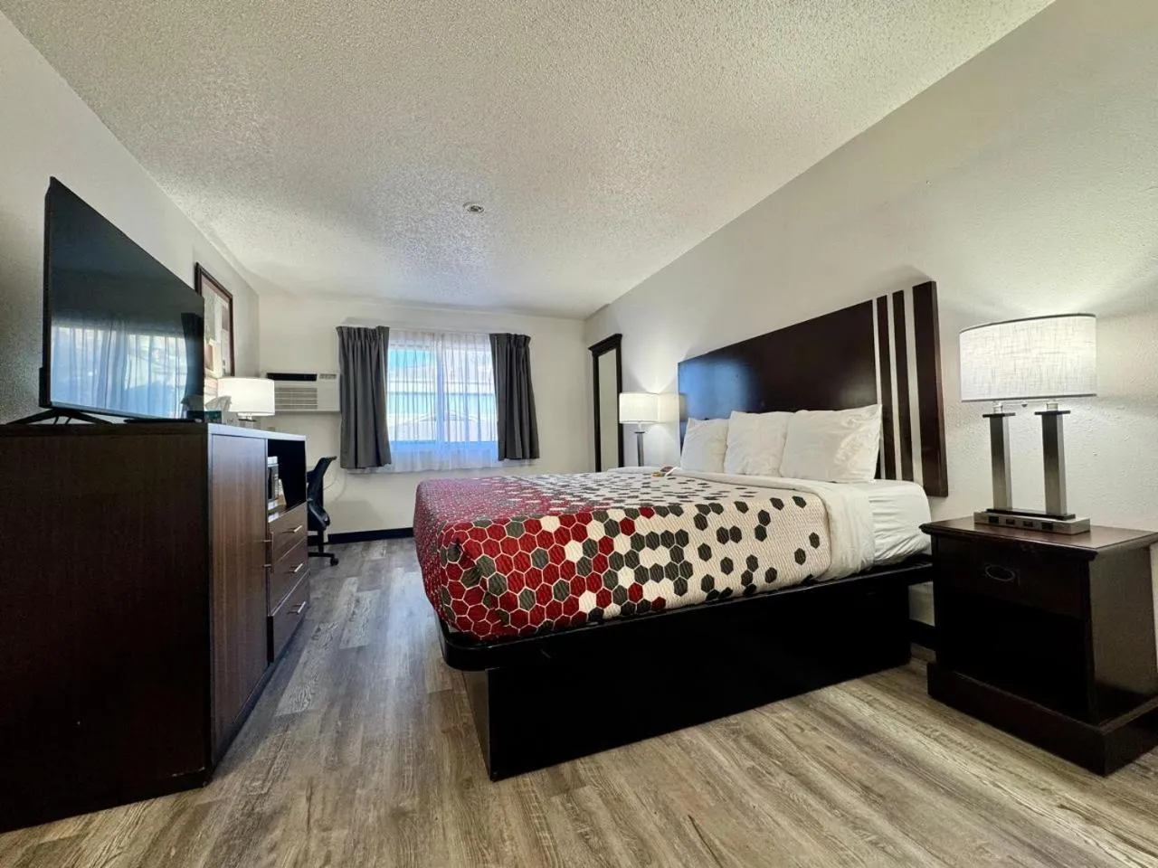 Bedroom, Bed in FairBridge Inn Express Billings Airport