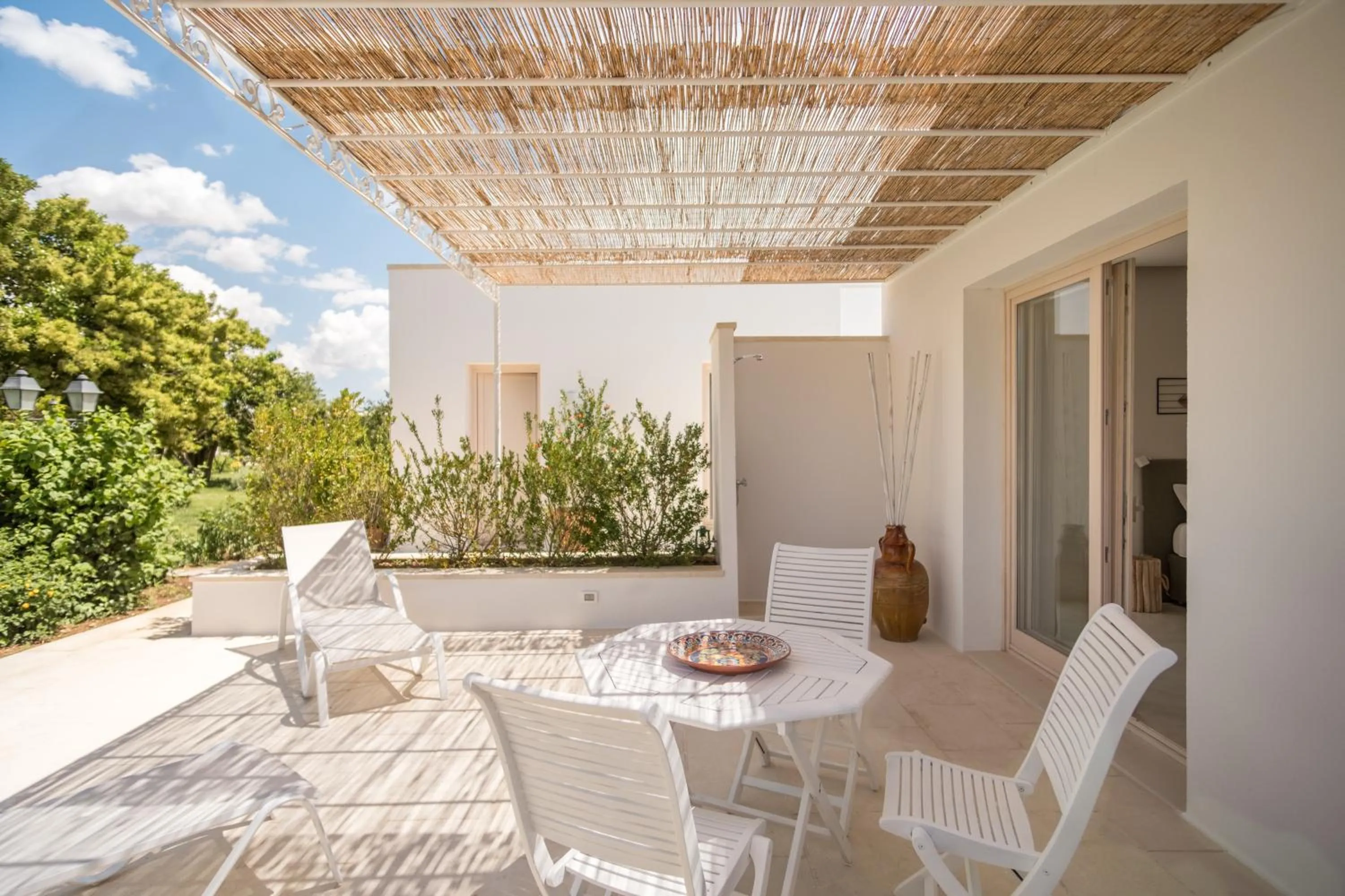 Patio in Tenuta DonnAnna Agriturismo&Glamping