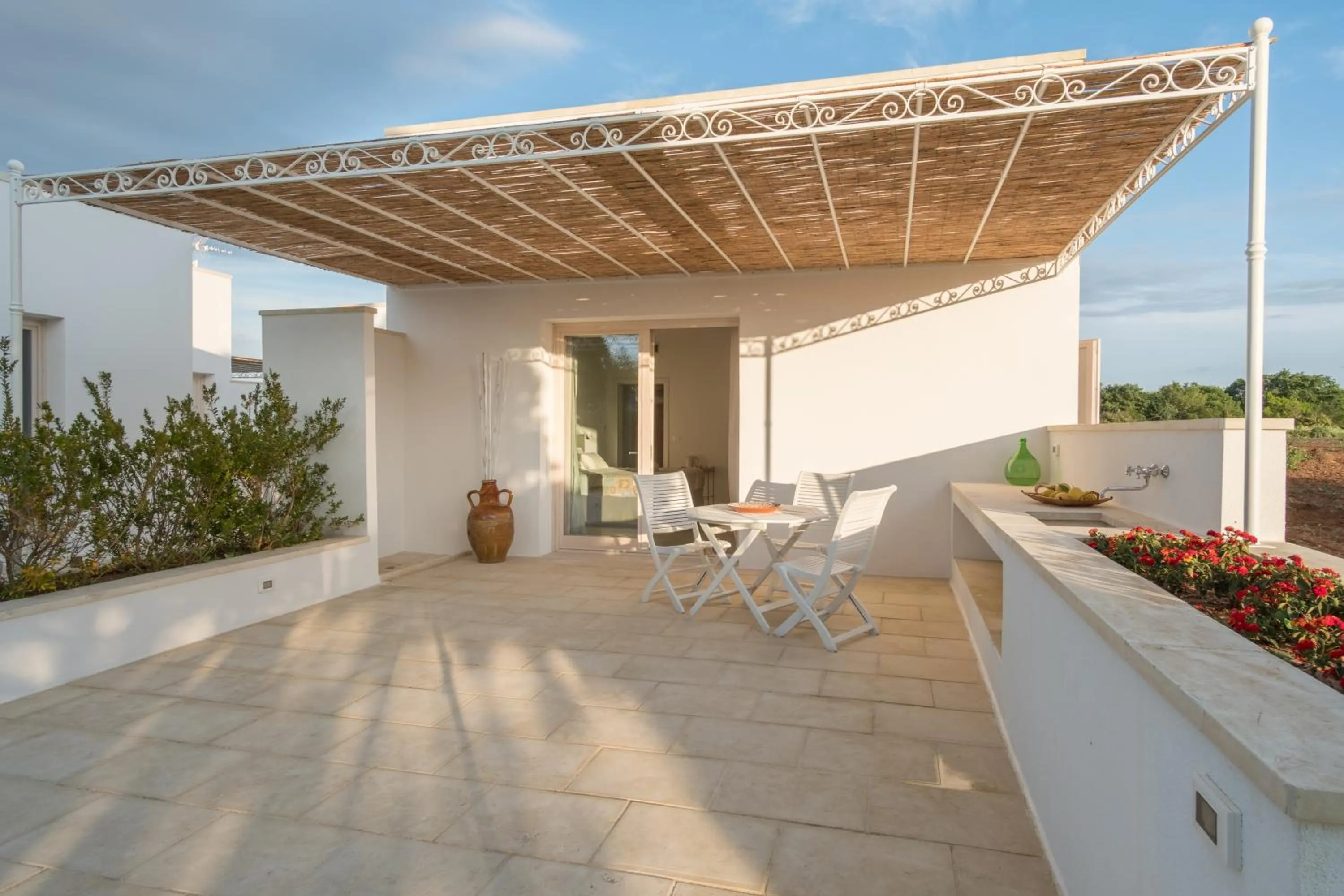 Patio in Tenuta DonnAnna Agriturismo&Glamping