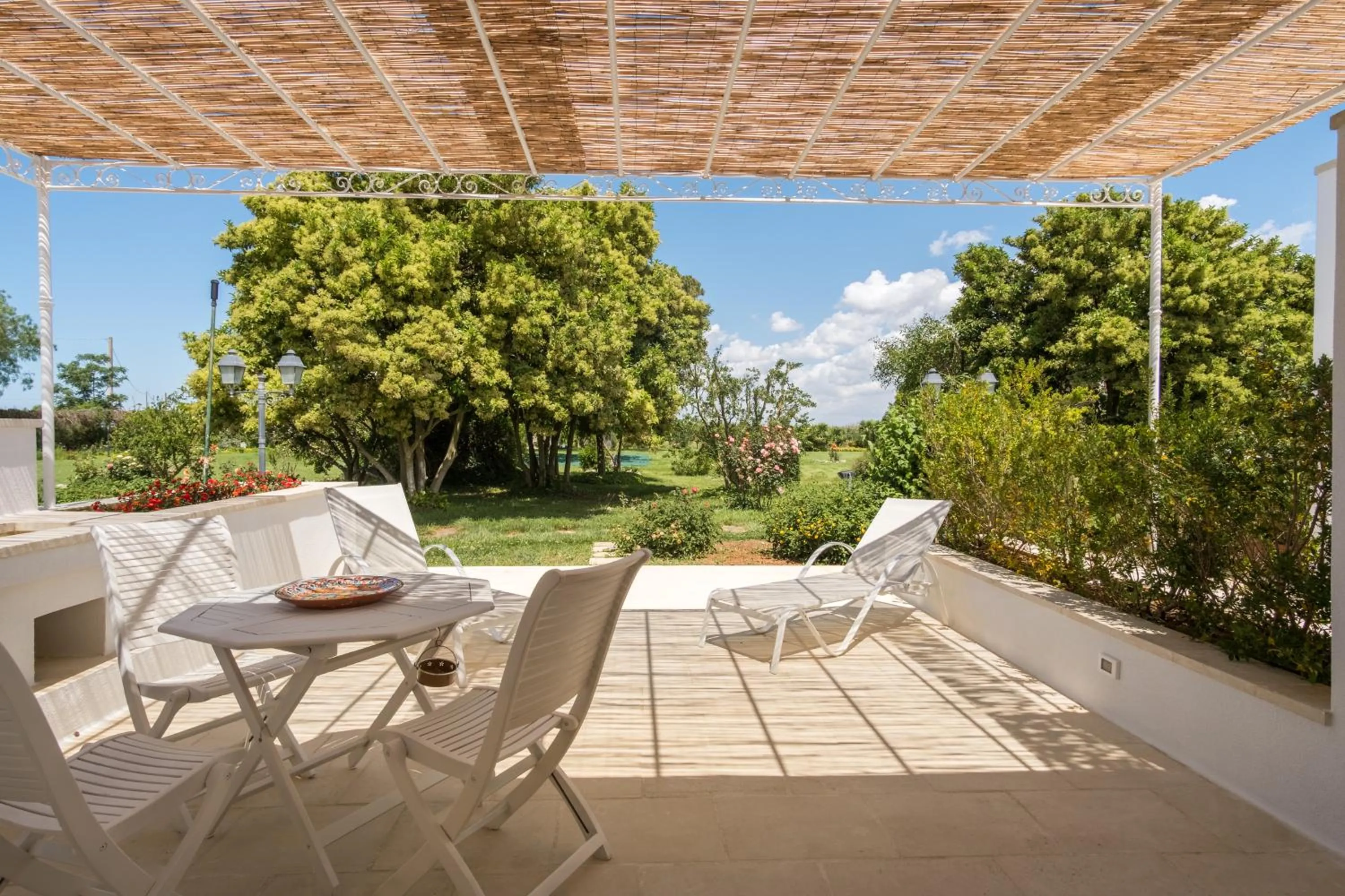 Patio in Tenuta DonnAnna Agriturismo&Glamping