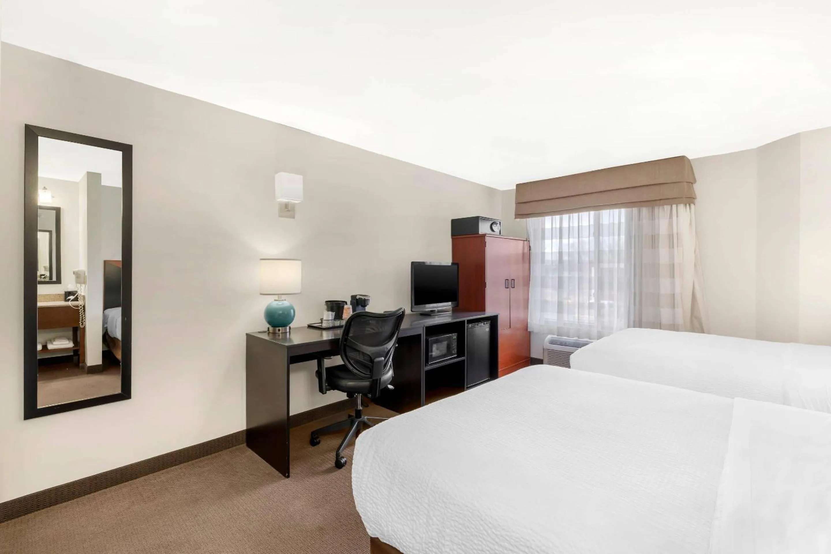 Bedroom, Bed in Sleep Inn Billings