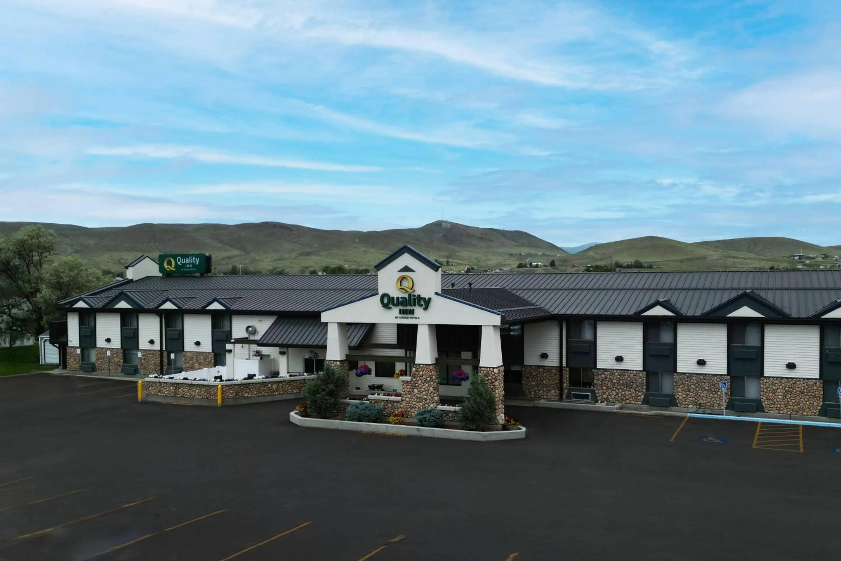 Property building in Quality Inn Dillon I-15
