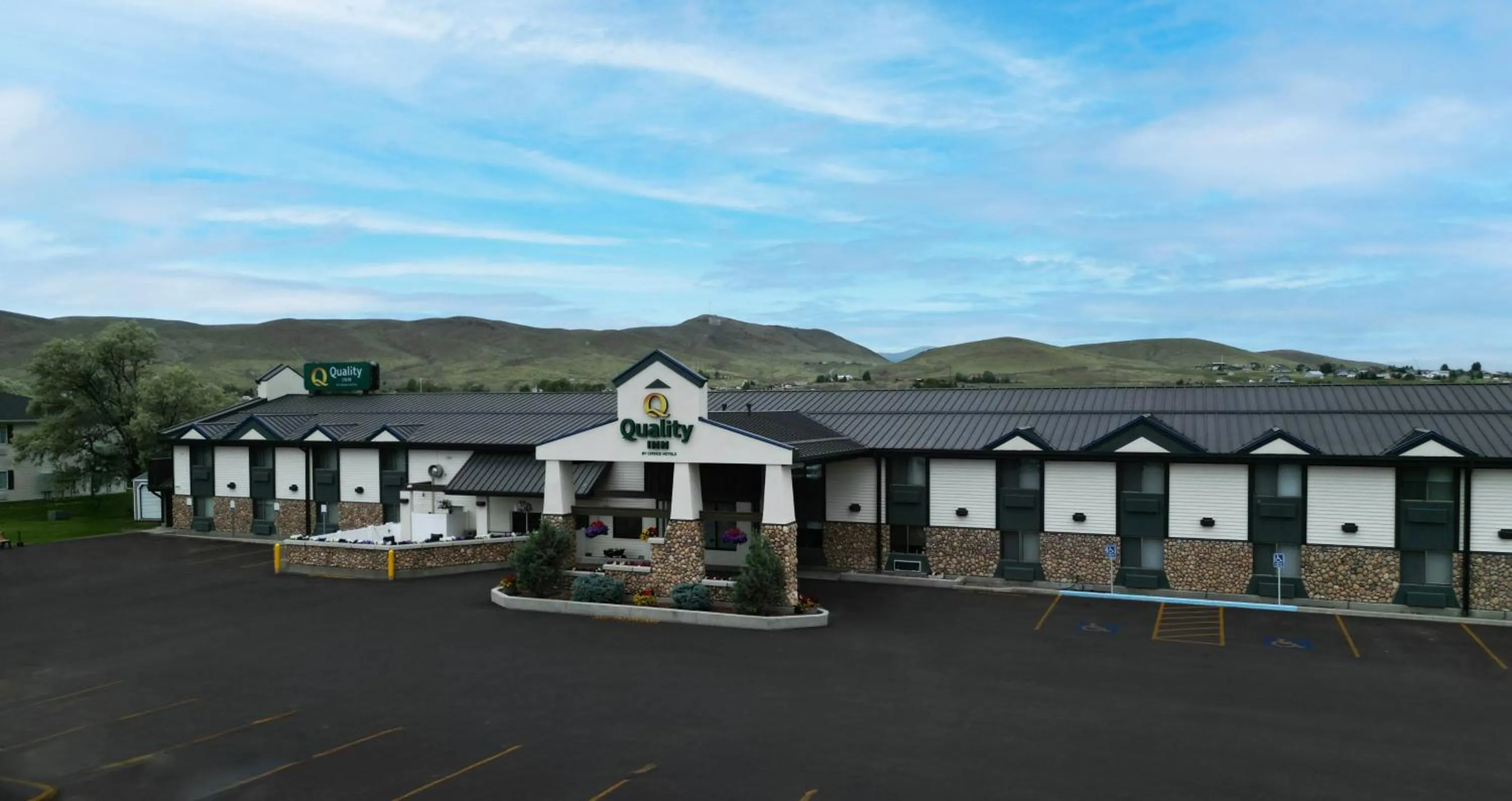 Property building in Quality Inn Dillon I-15