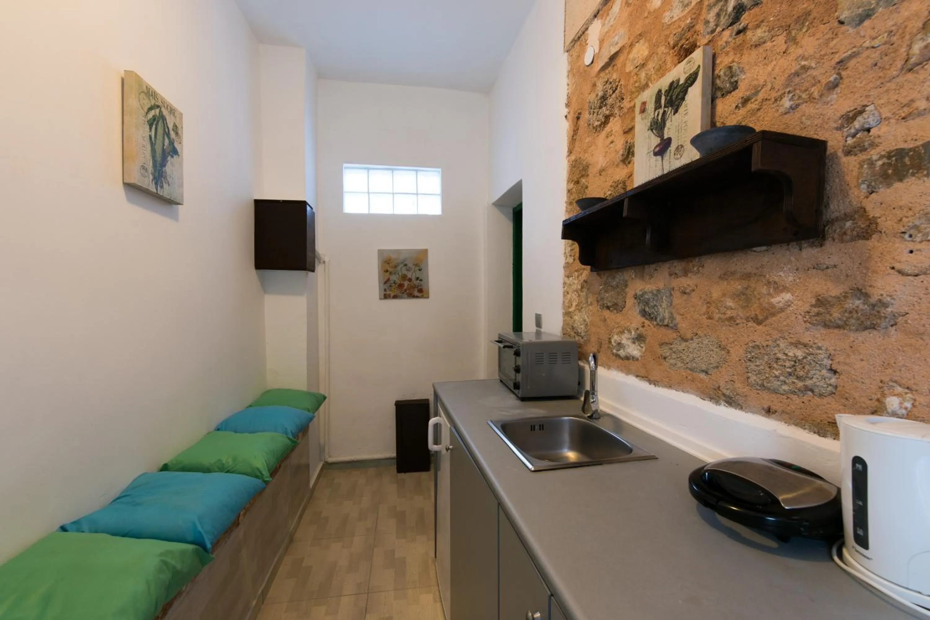 Kitchen or kitchenette in Xenones Lindos