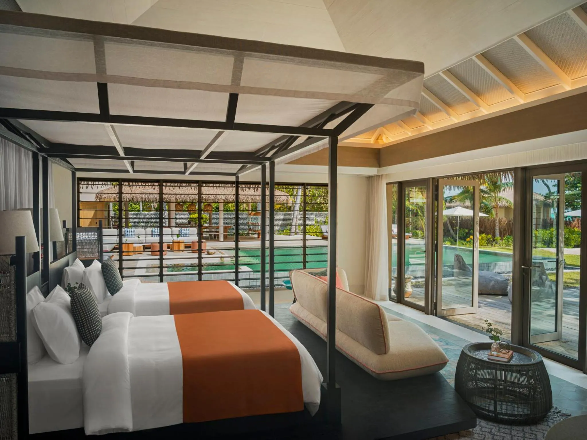 Photo of the whole room, Bed in Intercontinental Maldives Maamunagau Resort with Club benefits by IHG