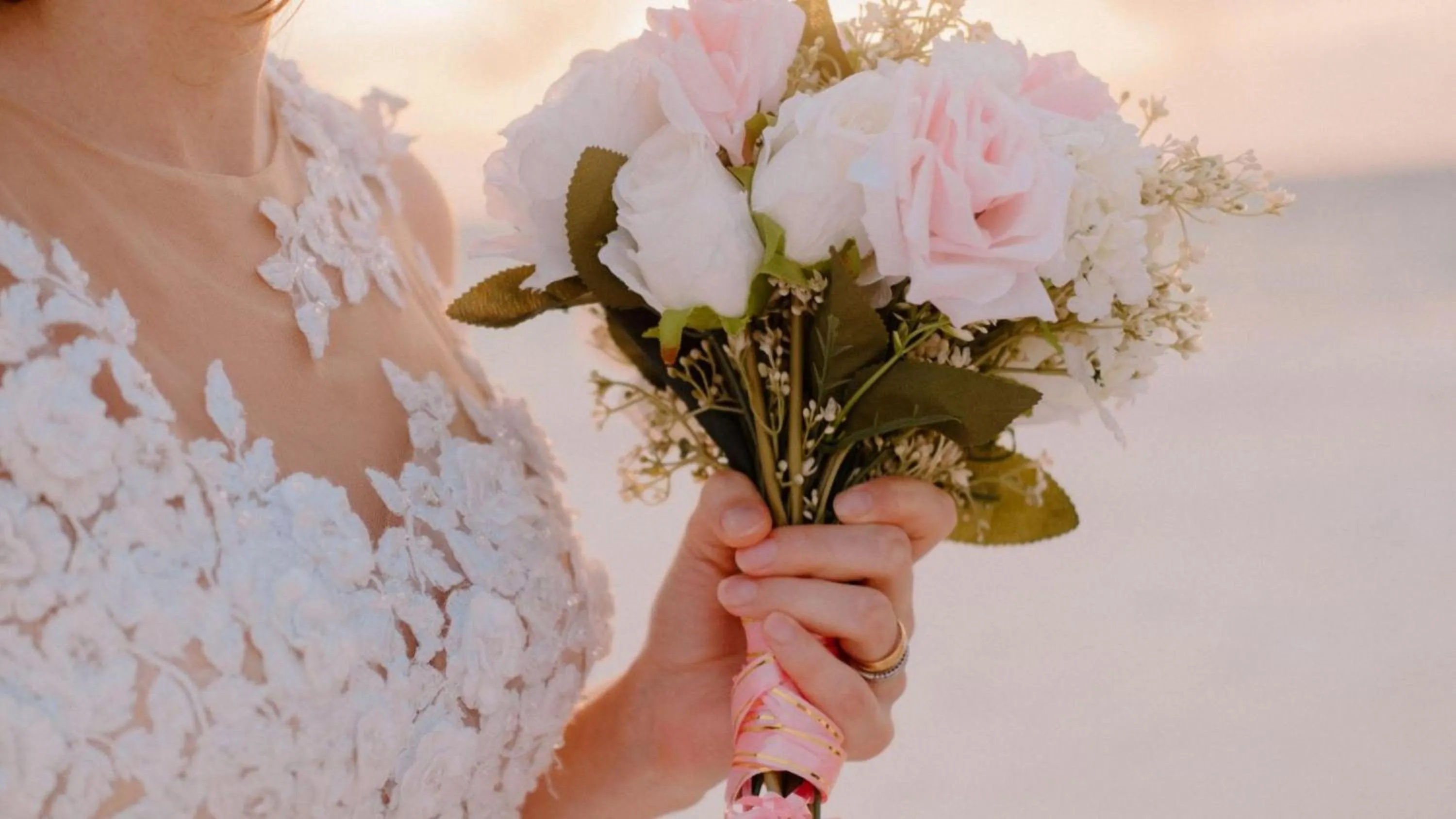 Meeting/conference room in Intercontinental Maldives Maamunagau Resort with Club benefits by IHG