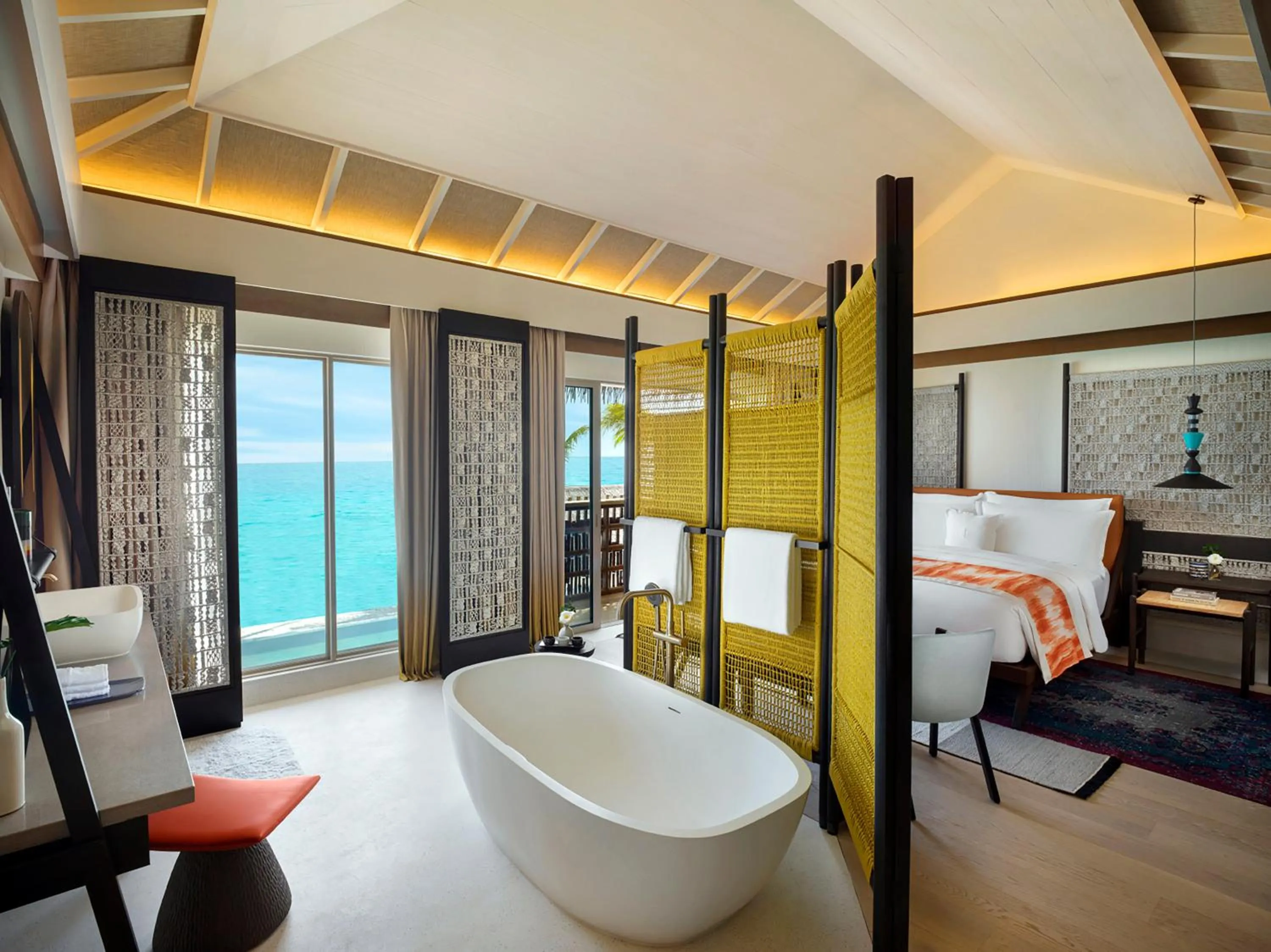 Photo of the whole room, Bed in Intercontinental Maldives Maamunagau Resort with Club benefits by IHG