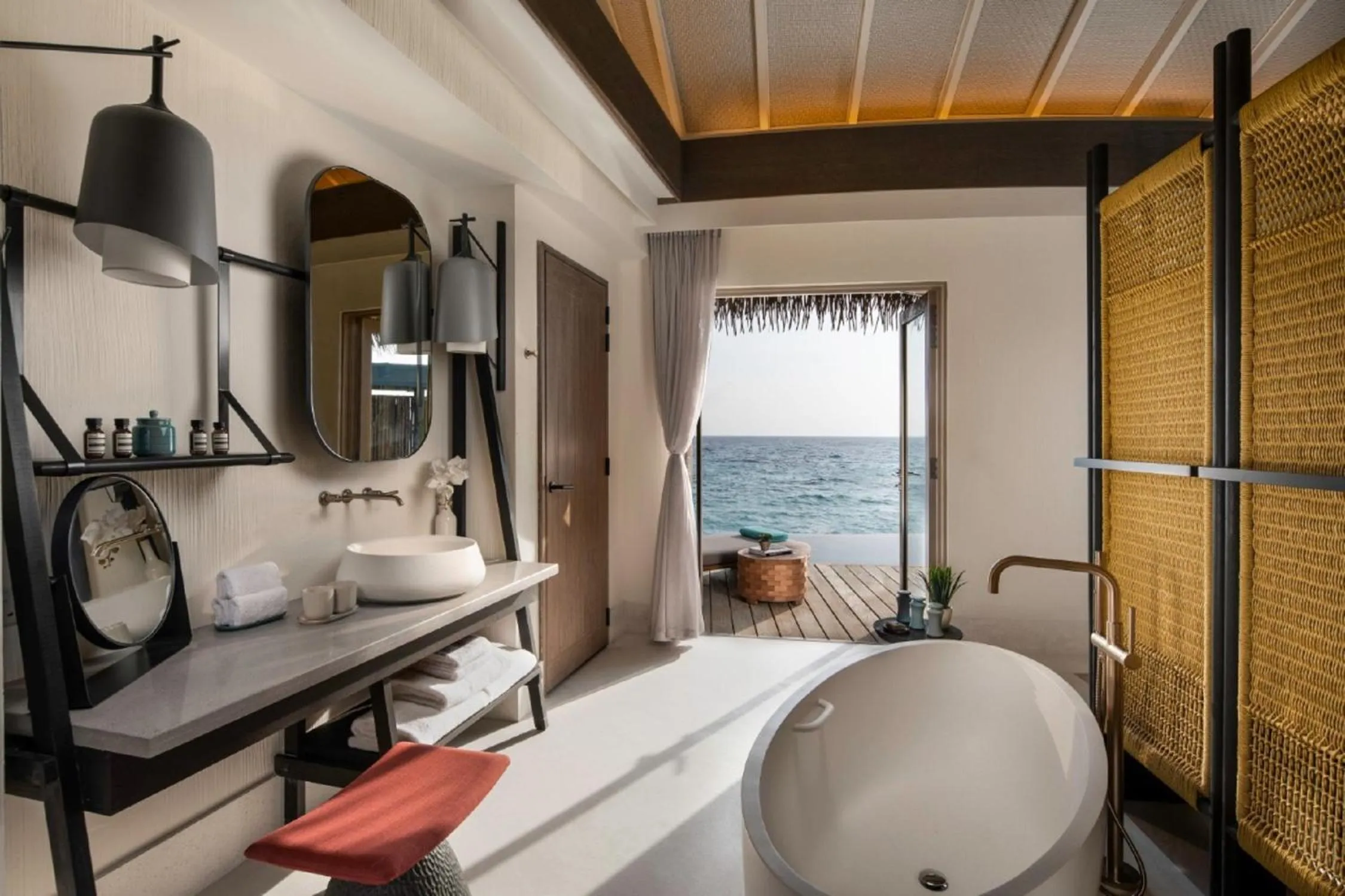 Bathroom in Intercontinental Maldives Maamunagau Resort with Club benefits by IHG