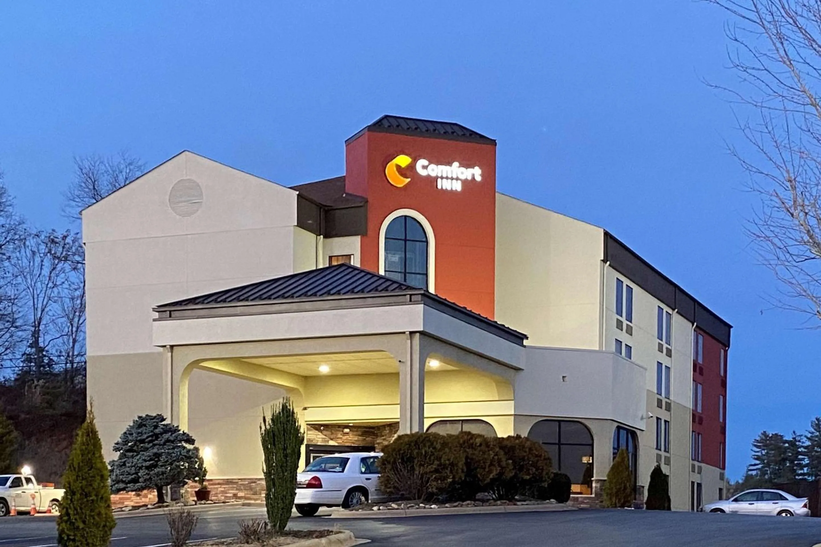 Property building in Comfort Inn North of Asheville