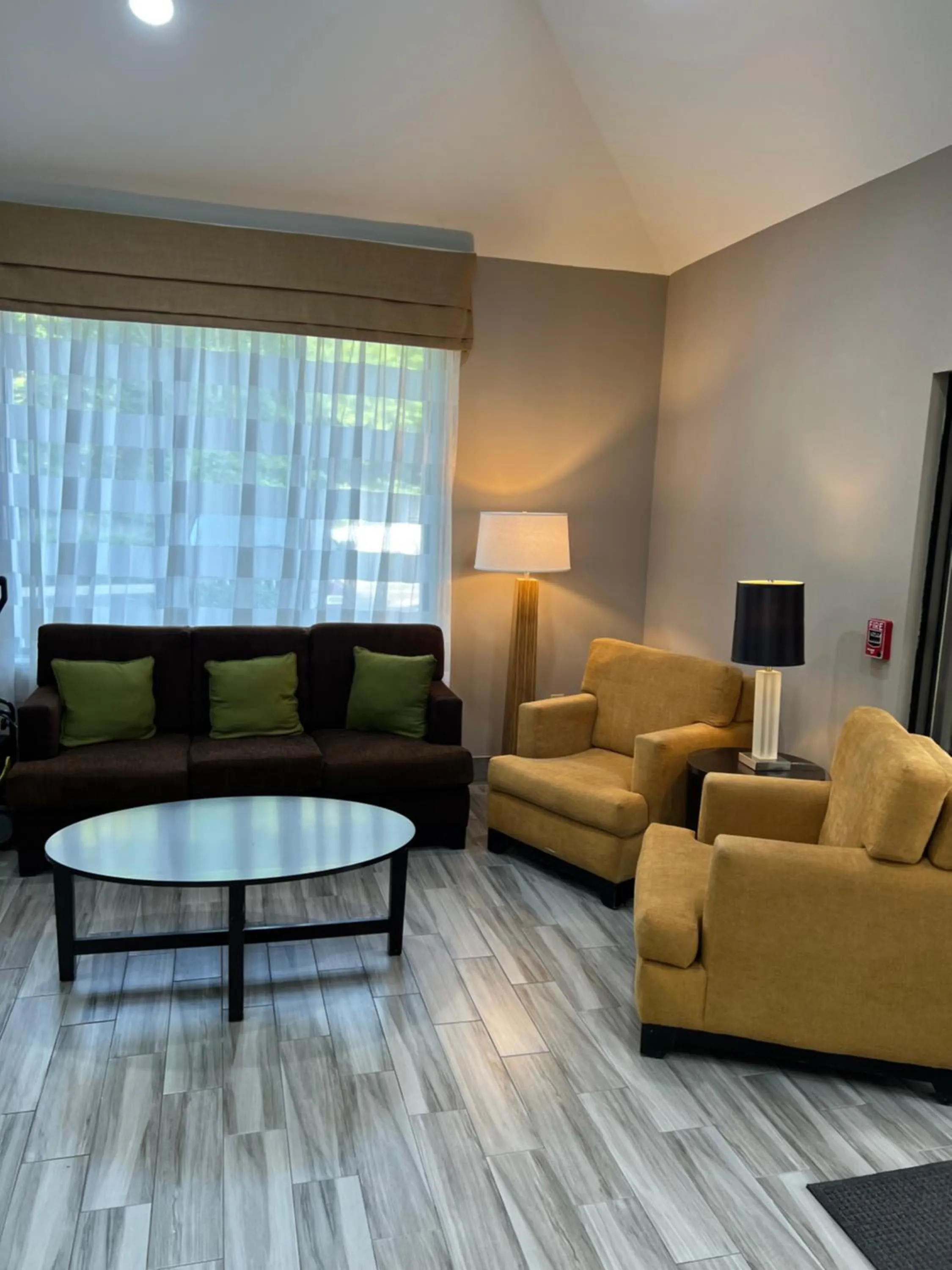 Lobby or reception in Sleep Inn Northlake