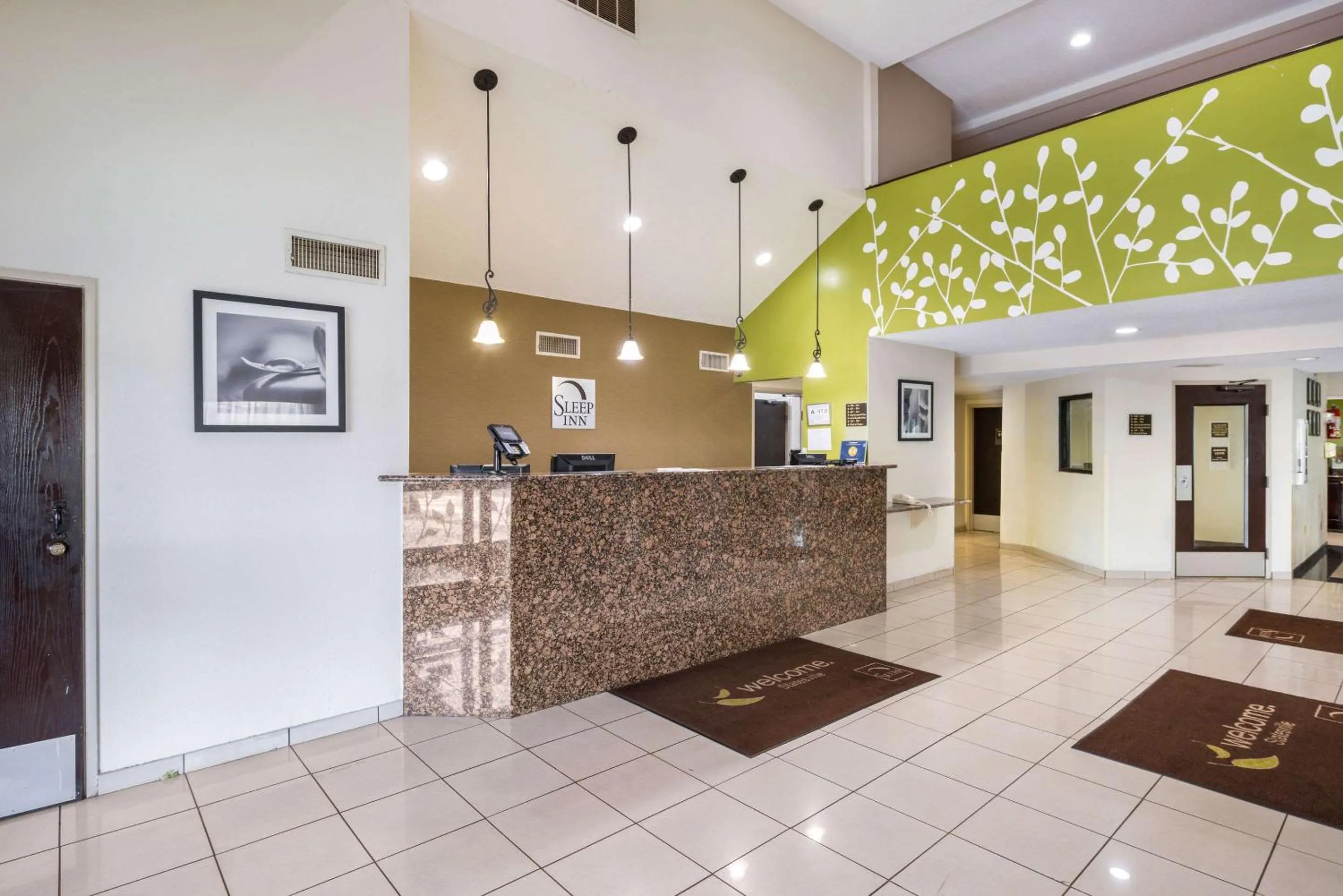 Lobby or reception in Sleep Inn Statesville I-40