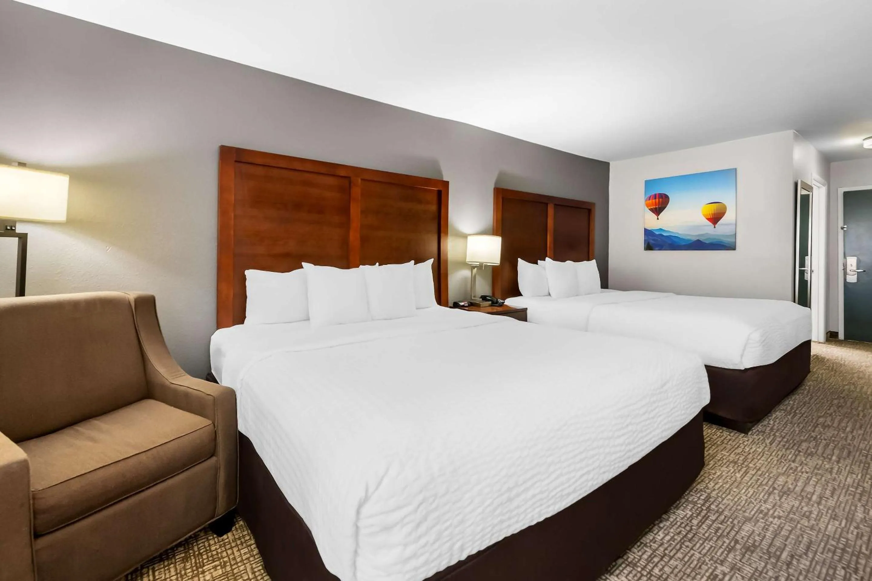 Bedroom, Bed in Clarion Pointe Apex - Holly Springs