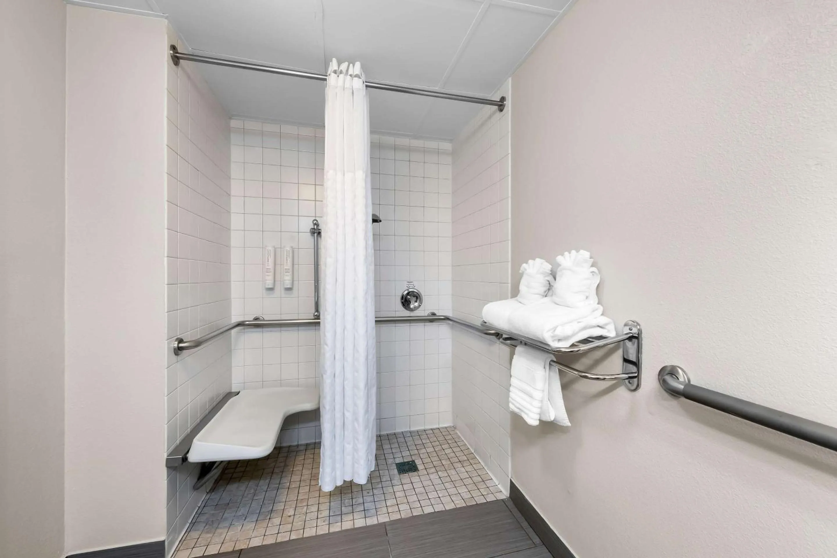 Bedroom in Clarion Pointe Apex - Holly Springs