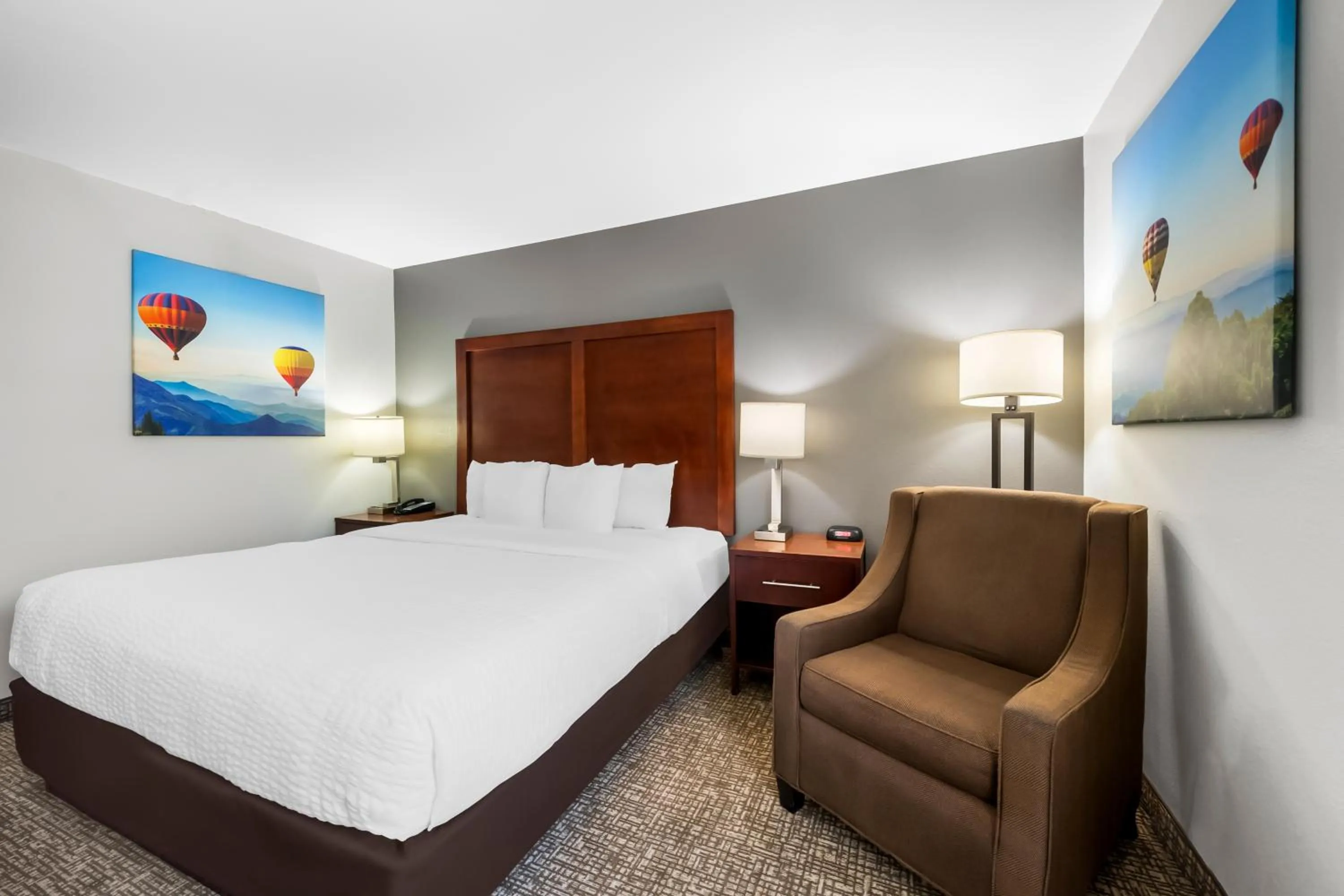 Bedroom, Bed in Clarion Pointe Apex - Holly Springs