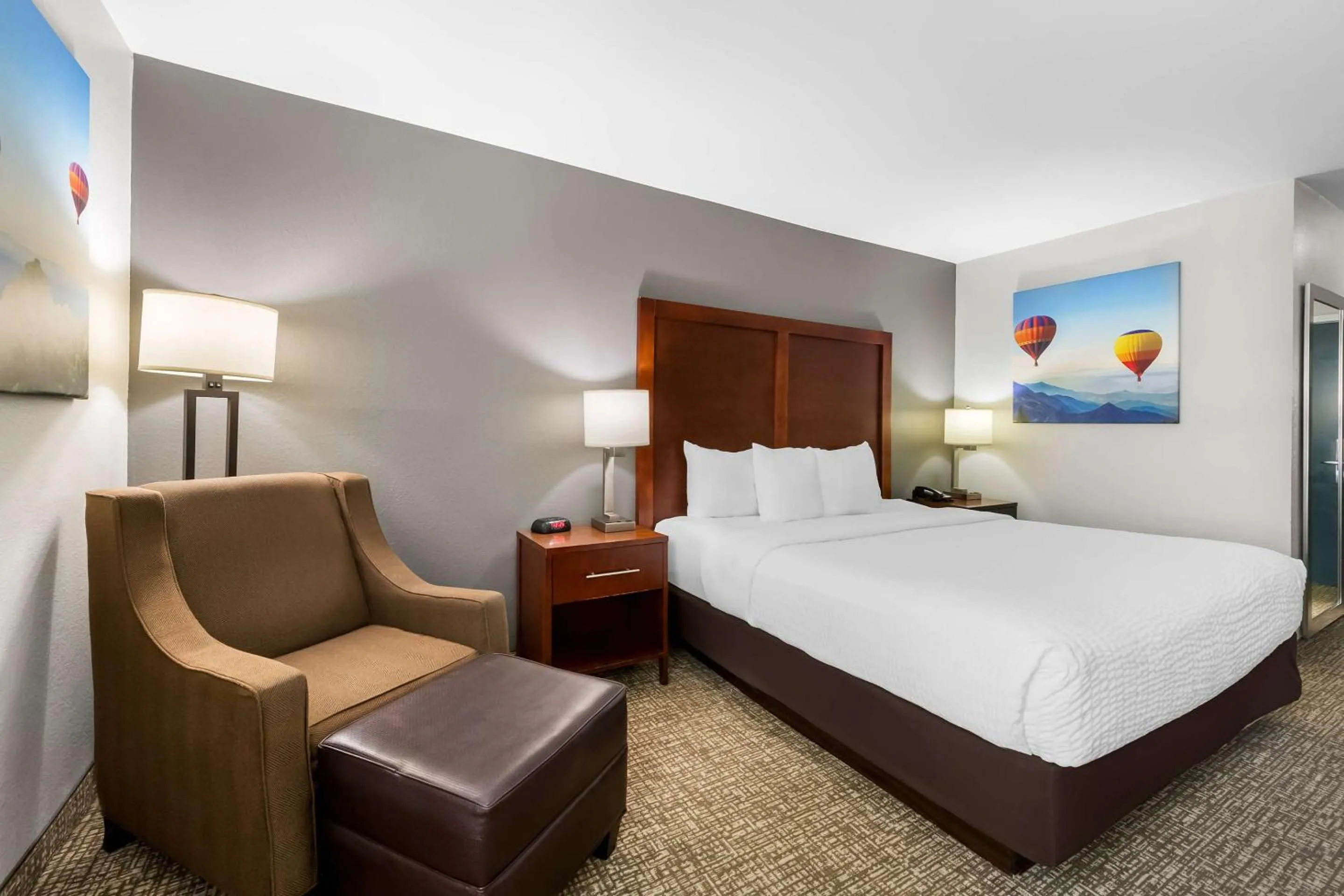 Bedroom, Bed in Clarion Pointe Apex - Holly Springs