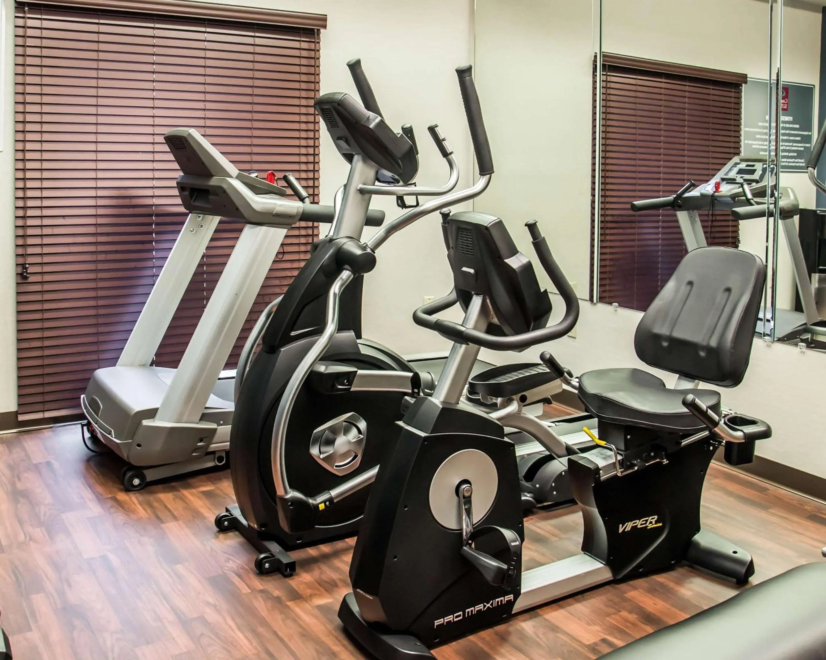 Fitness centre/facilities in Comfort Suites University - Research Park