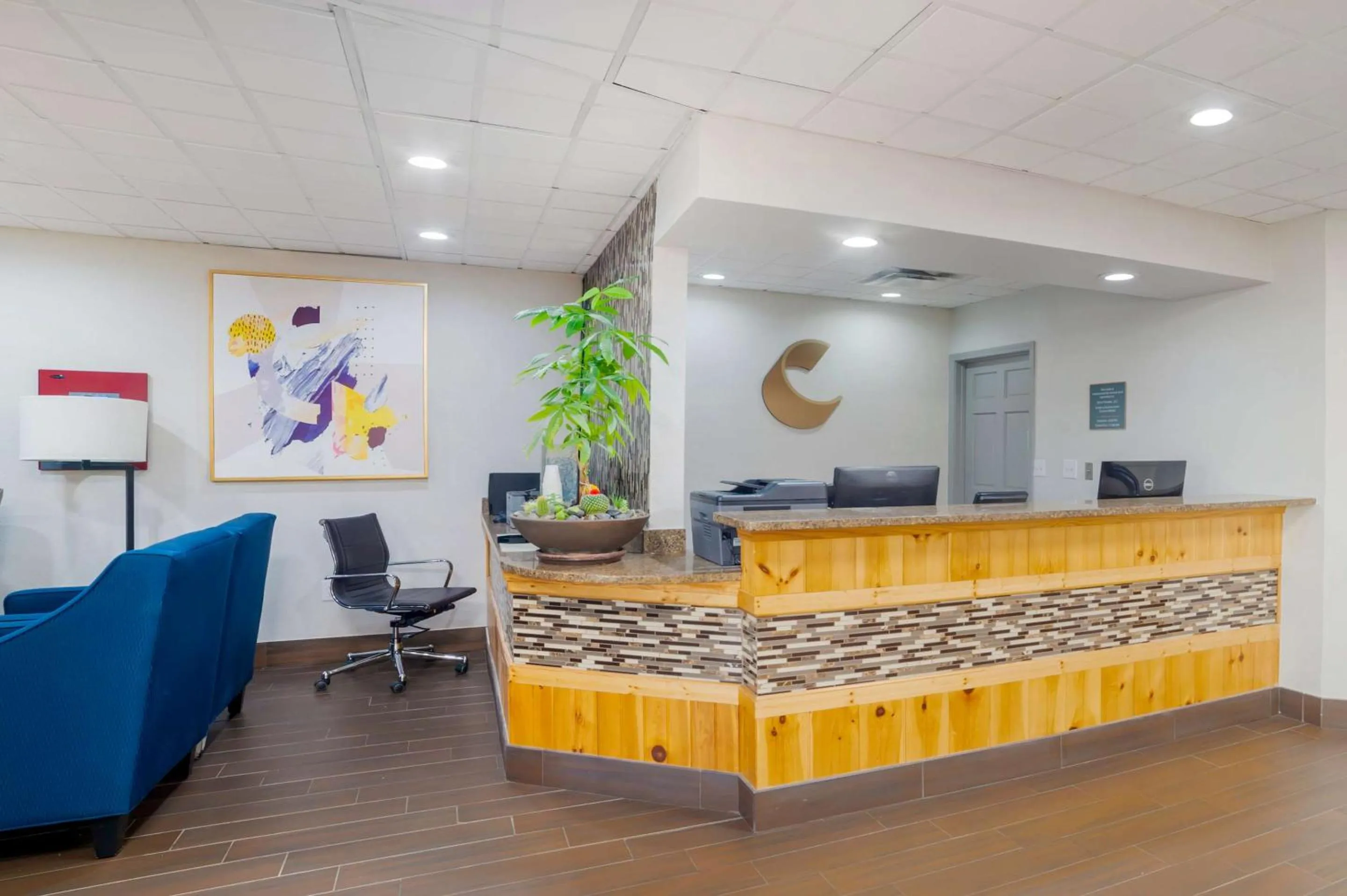 Lobby or reception in Comfort Inn Asheville Airport