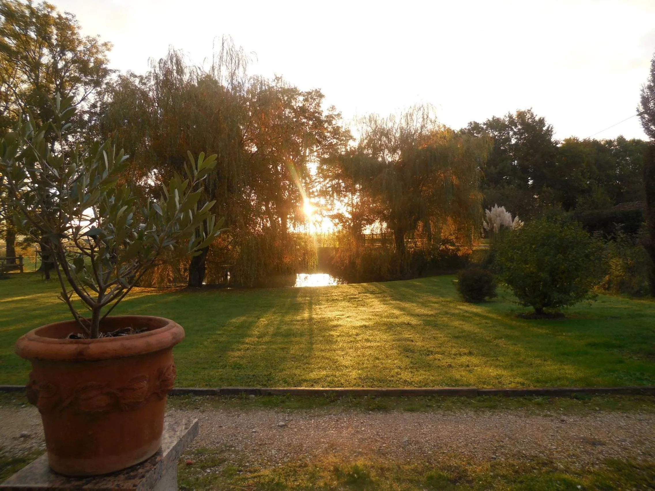 Patio in Chambre d'Hôtes Familiale la Jument Grise