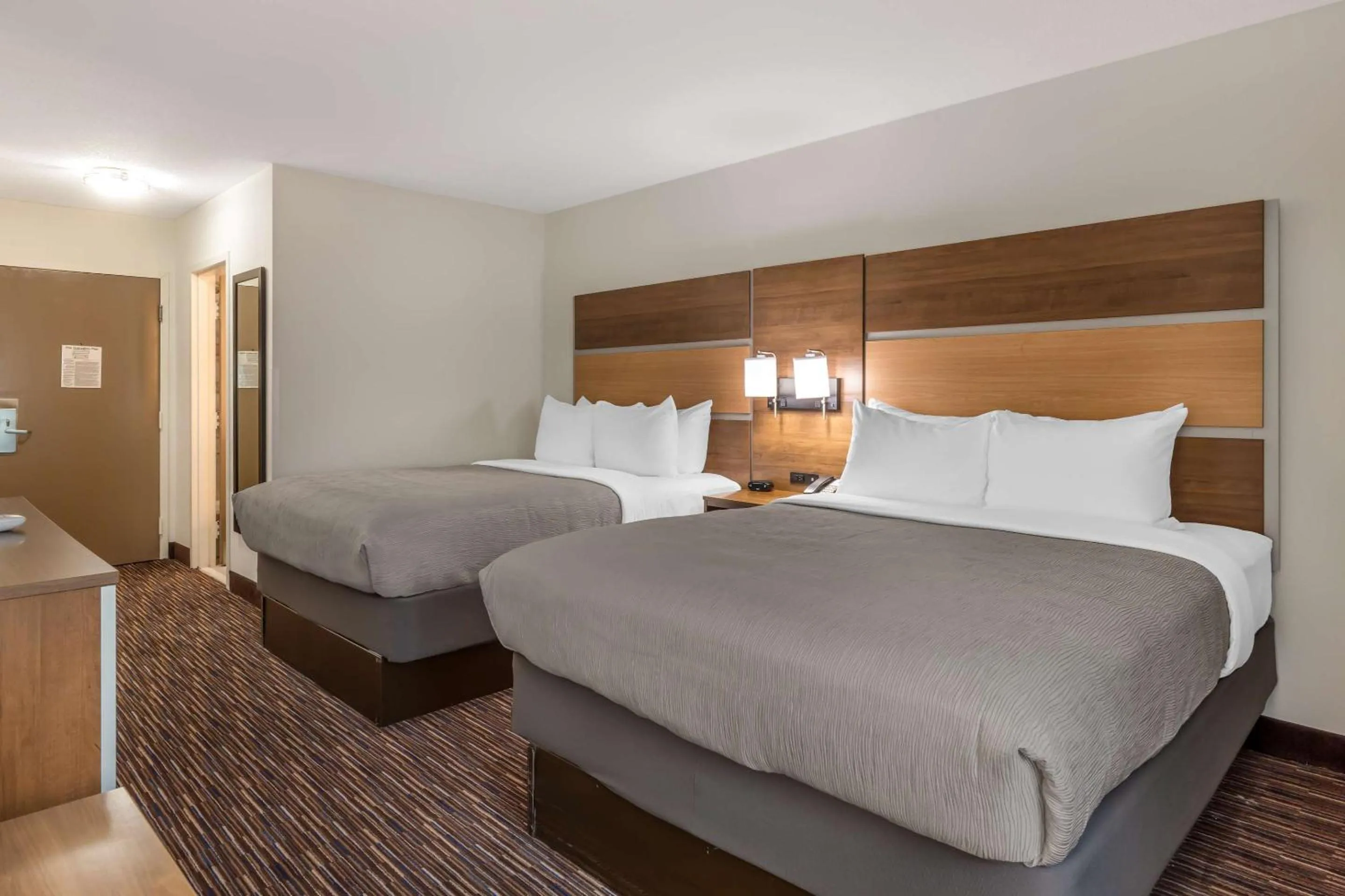 Bedroom, Bed in Quality Inn Asheboro South