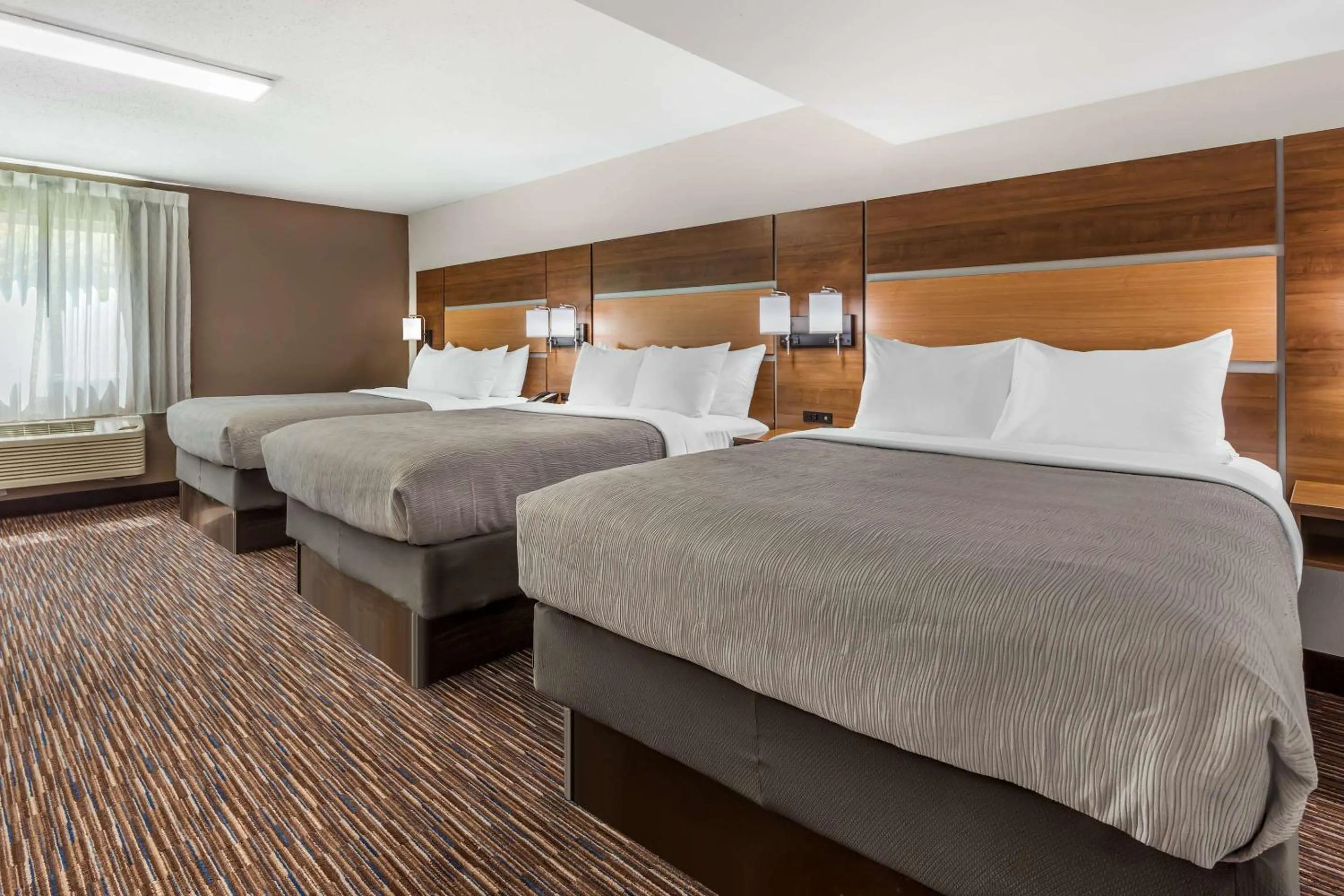 Bedroom, Bed in Quality Inn Asheboro South